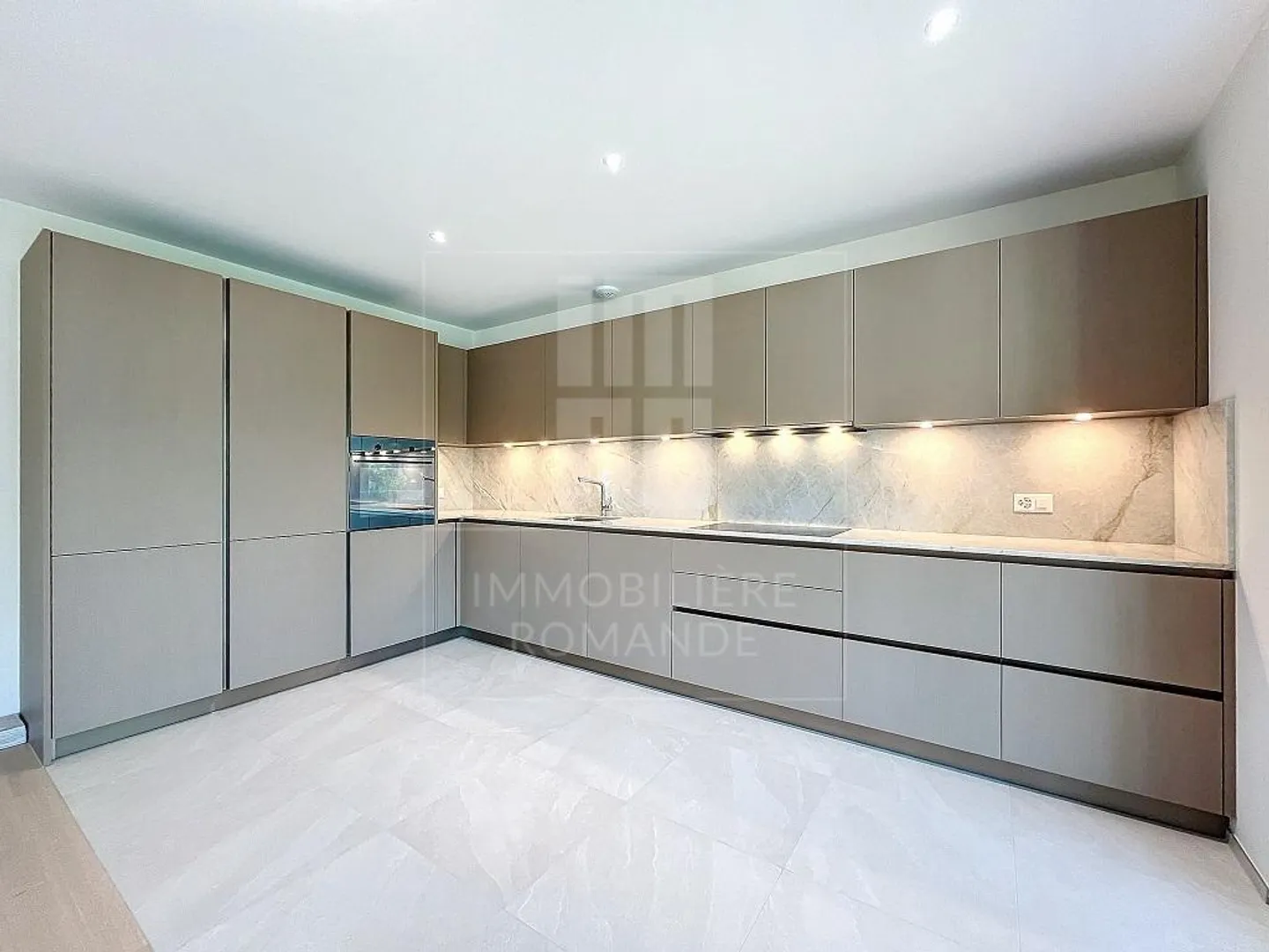 Luxuswohnung in Cologny - Foto 2 von 8