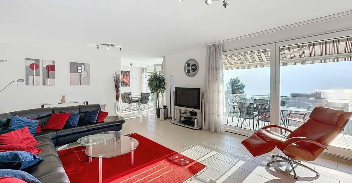 Appartamento Stupendo con Vista Lago - Foto 3 di 11