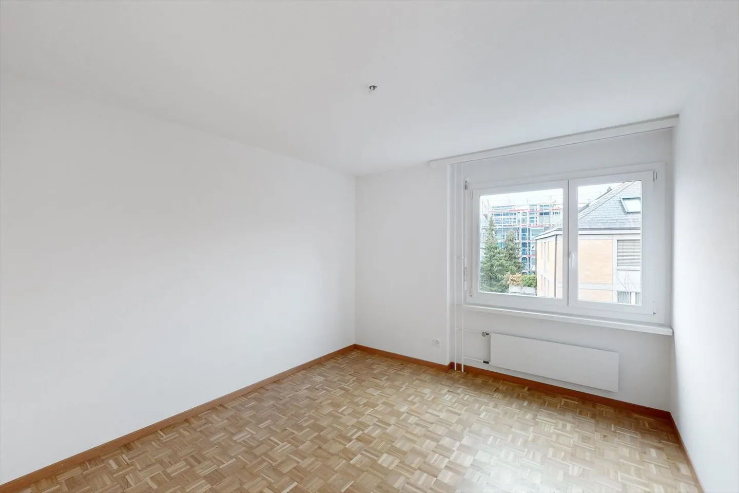 Appartamento spazioso e centrale in città! - Foto 4 di 11