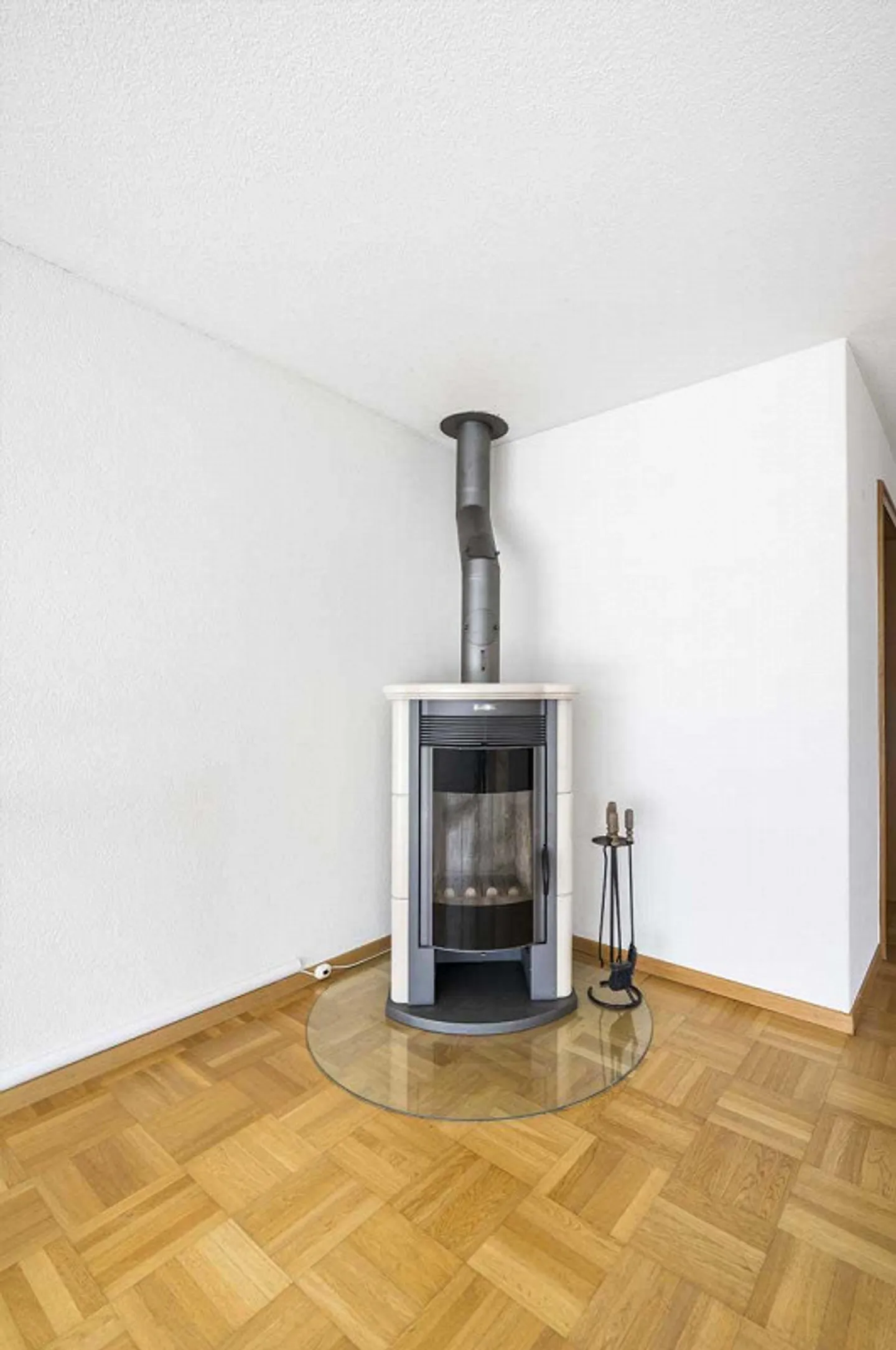 ZFH in a beautiful location - Photo 7 of 13