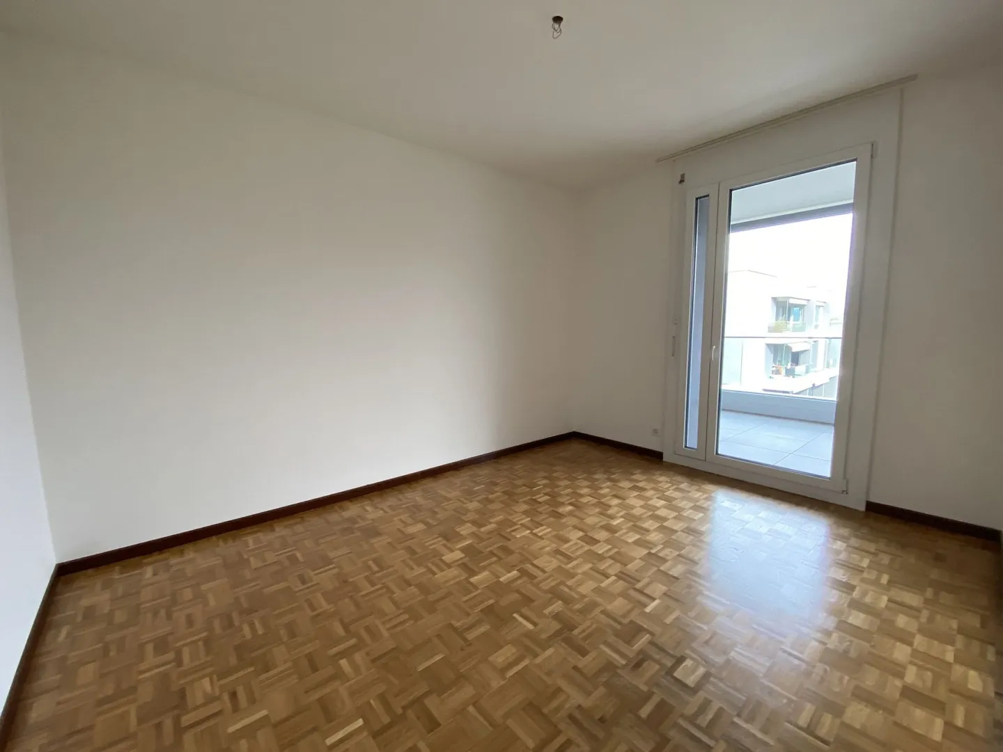 Appartamento 3,5 locali con grande balcone - Foto 6 di 8