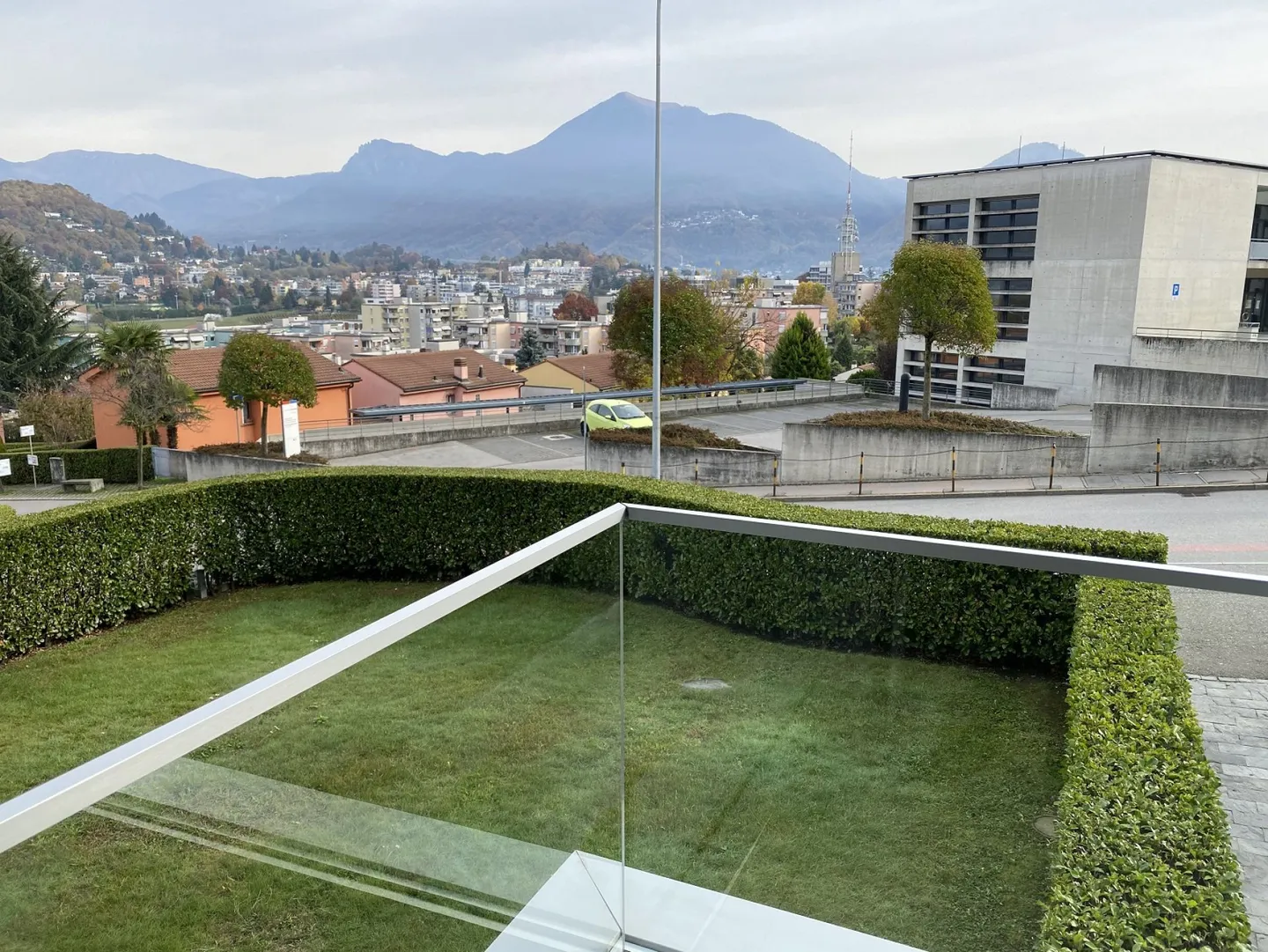 Appartamento 3,5 locali con grande balcone - Foto 4 di 8