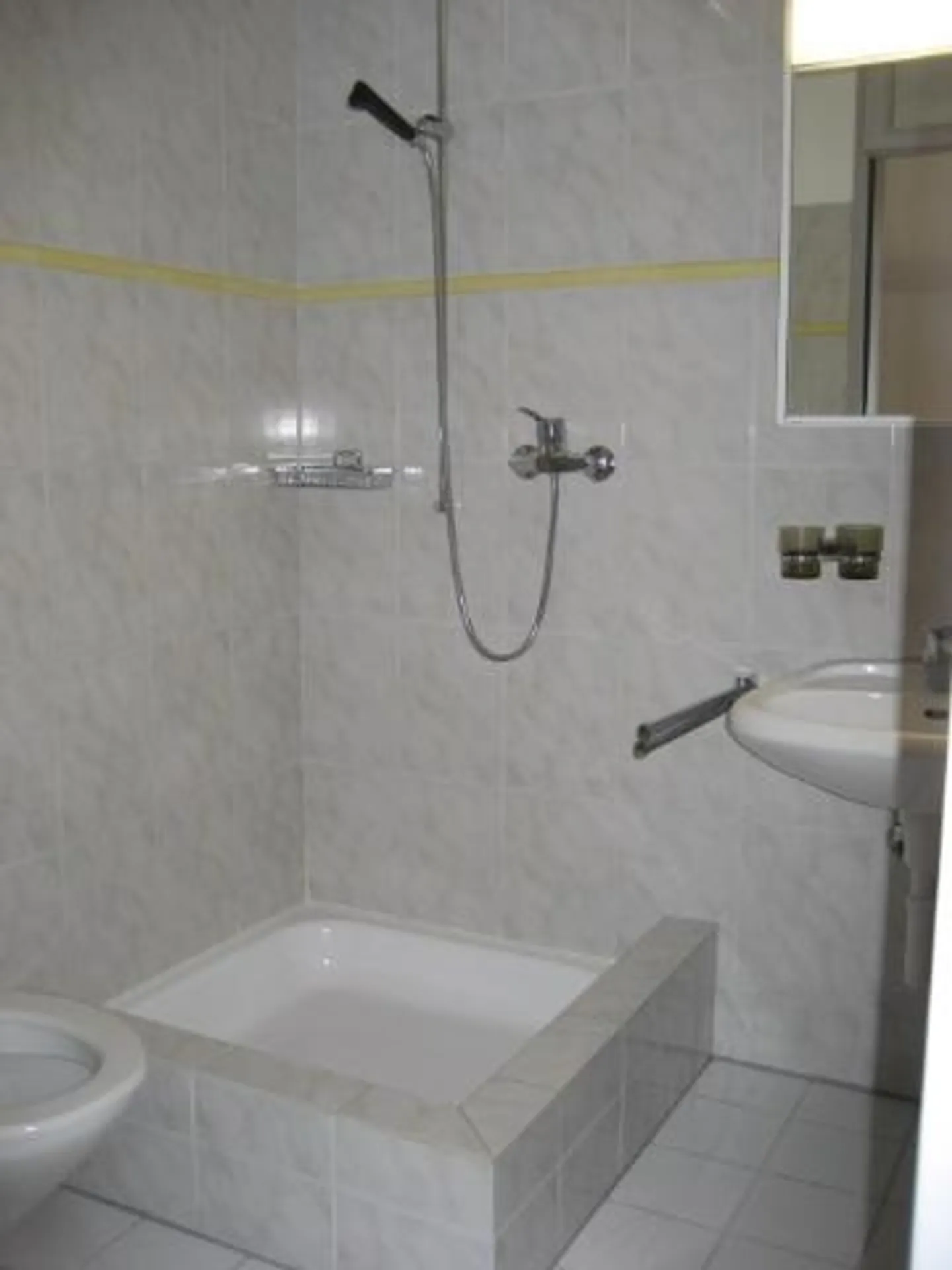 Sonnige 3,5-Zimmer Wohnung - Foto 2 von 12