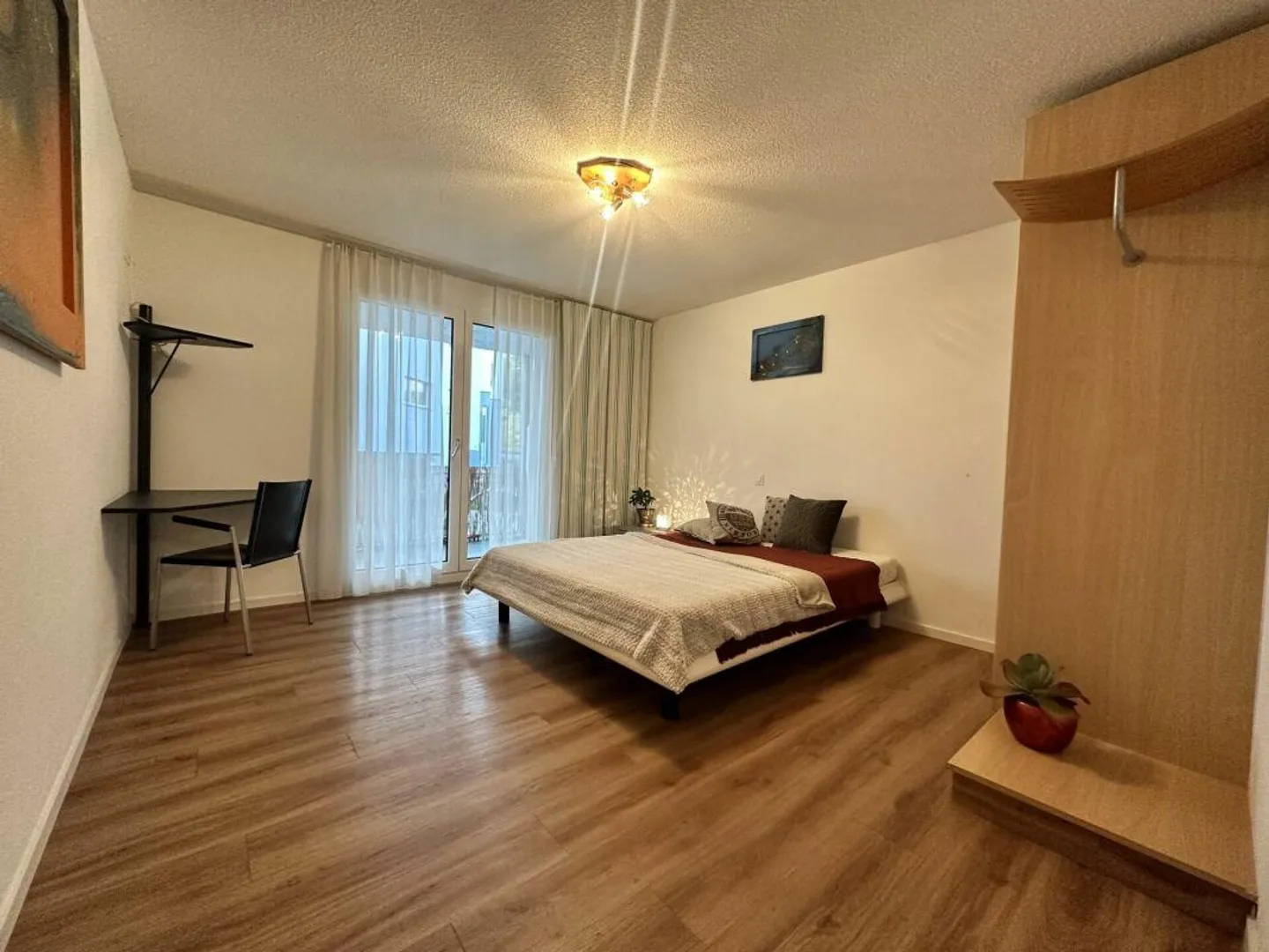 Appartement meublé à louer - Photo 2 sur 5
