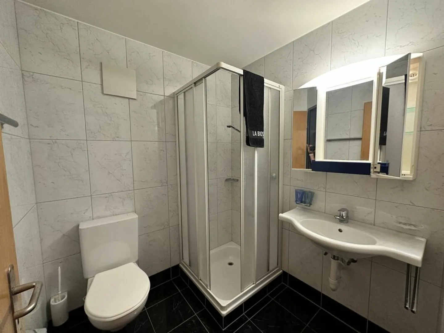 Appartement meublé à louer - Photo 3 sur 5