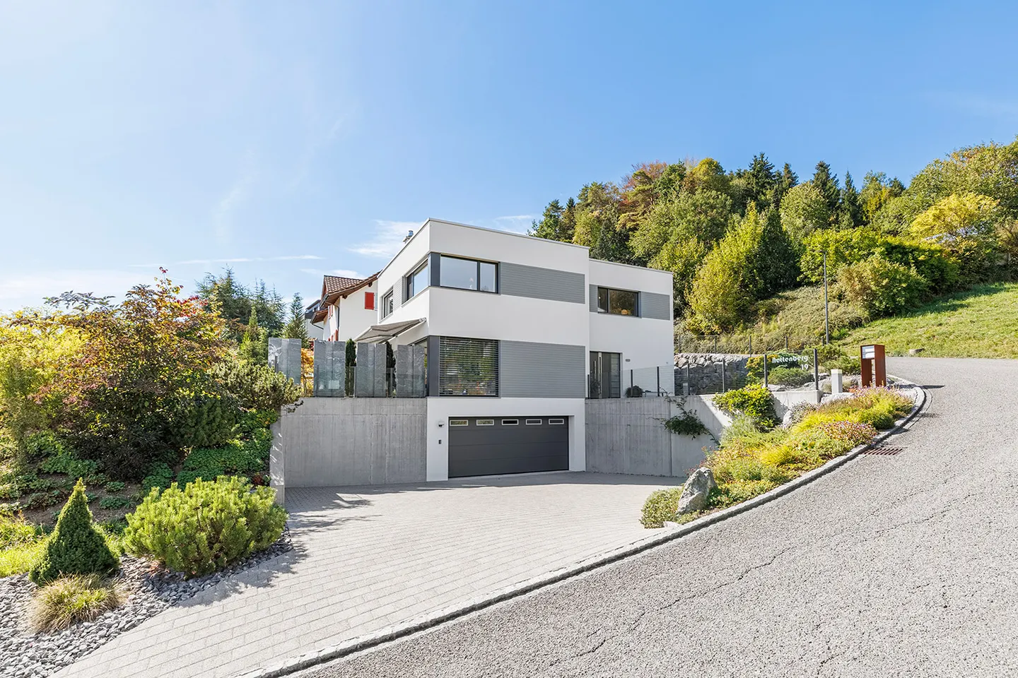 Sustainable Family Home in Nettenberg - Photo 9 of 10
