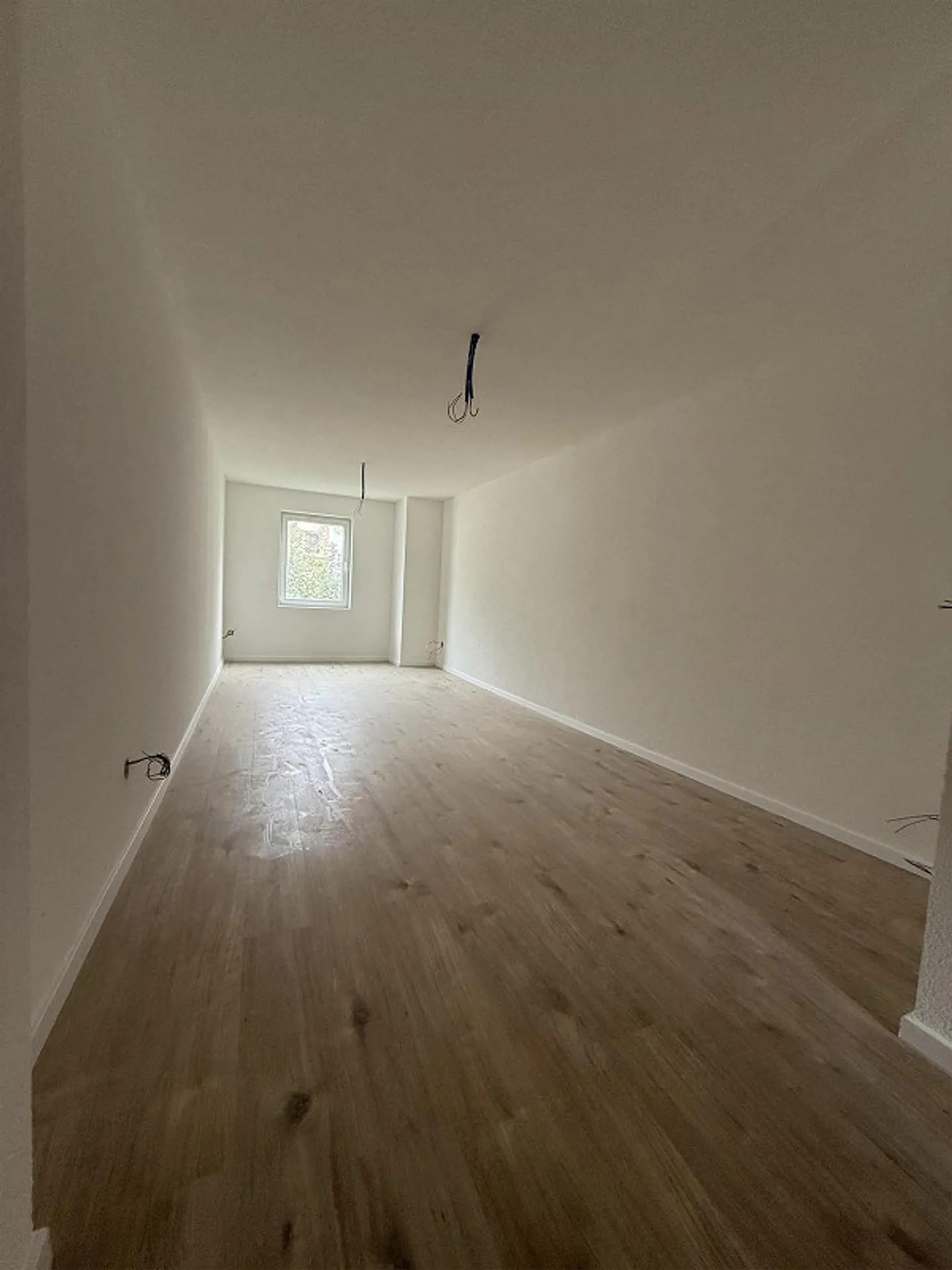 **NEU** Erstvermietung Gewerbefläche - Foto 2 von 2