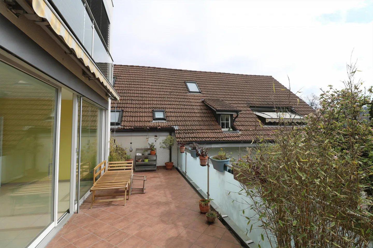 Geräumiger 4.5-Zimmer-Hausteil - Foto 5 von 13