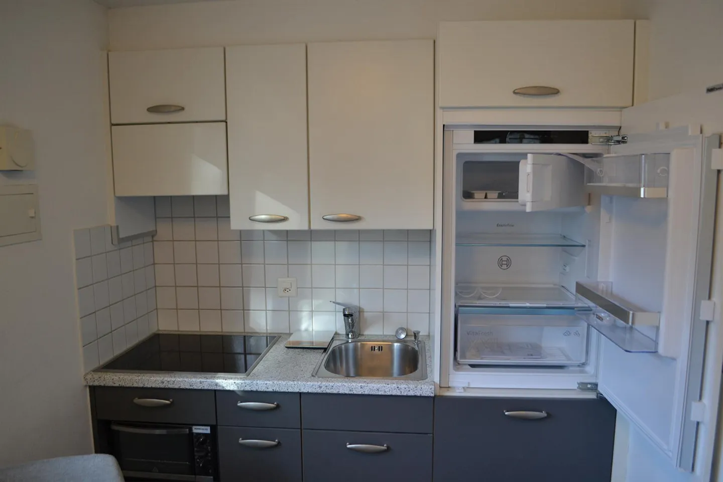 Studio ristrutturato con terrazza – per single, pendolari o pensionati - Foto 5 di 10