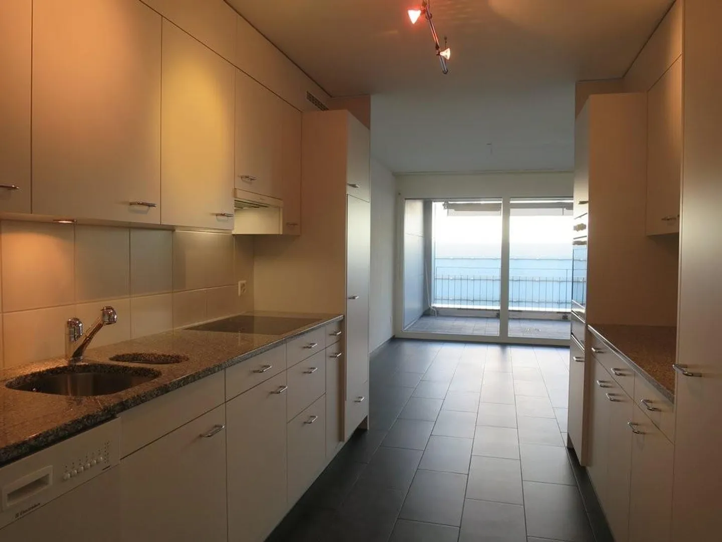 Ihr Rückzugsort in der Nähe des Thuner Strandbads - Foto 4 von 5