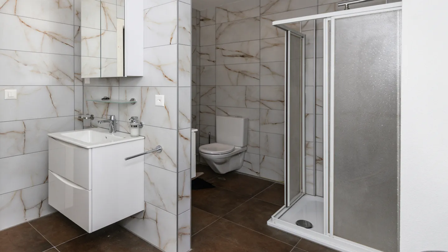 À vendre appartement duplex de 4,5 pièces avec charme à Plan-Conthey - Photo 6 sur 8