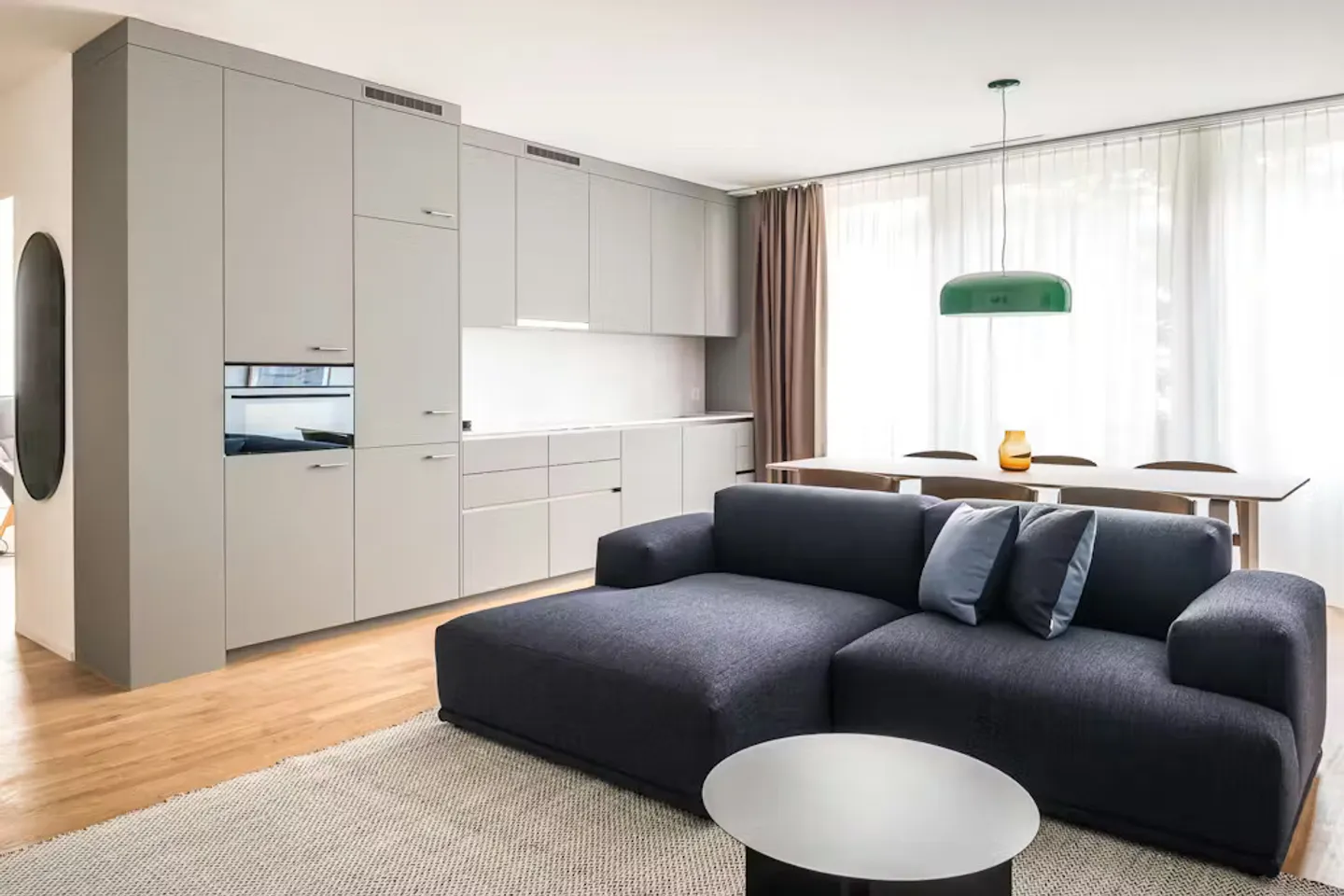 NEW WOW! 3min to HB - furnished 2.5-room apartment 56m2 - from 01.11.2025 - Photo 3 of 10