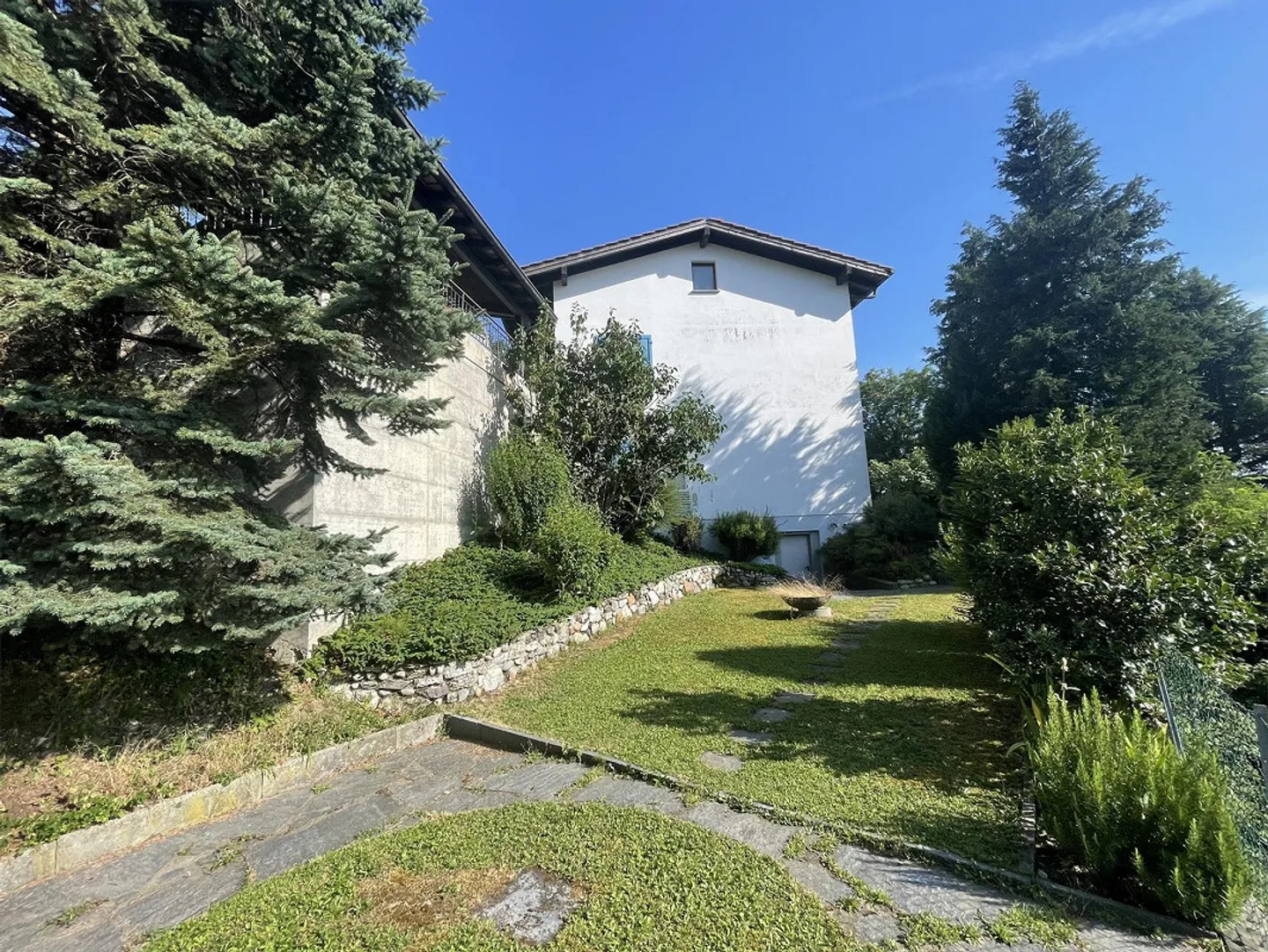SCHÖNES PANORAMISCHES HAUS 5.5 MIT DOPPELPARKPLATZ - Foto 6 von 13