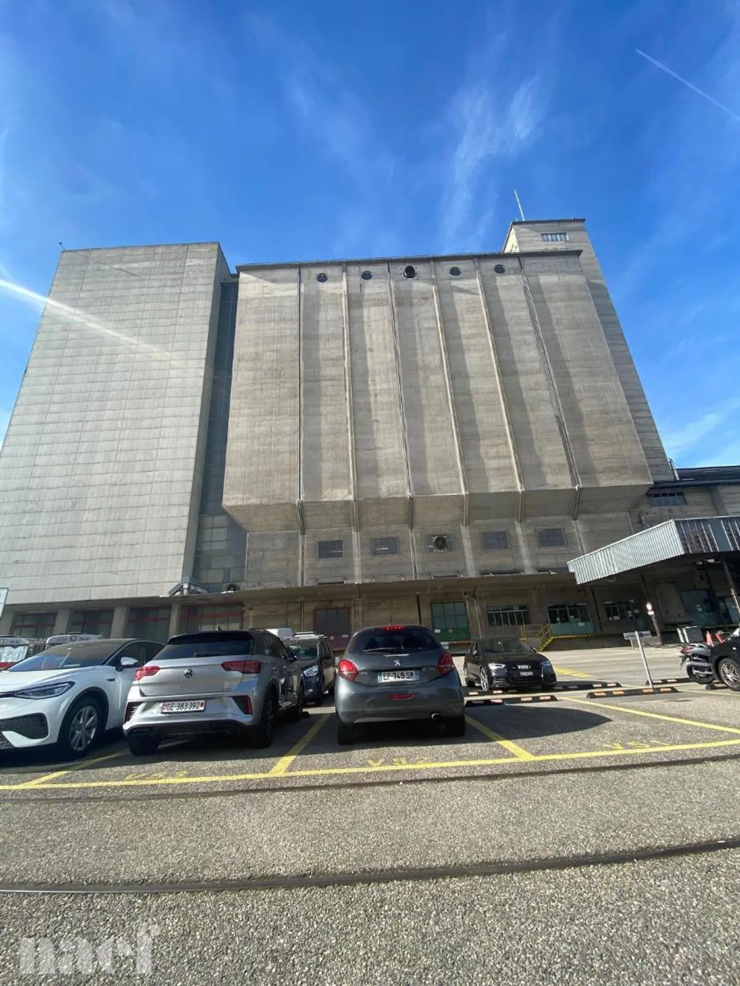 Espace de stockage agricole - Photo 2 sur 2