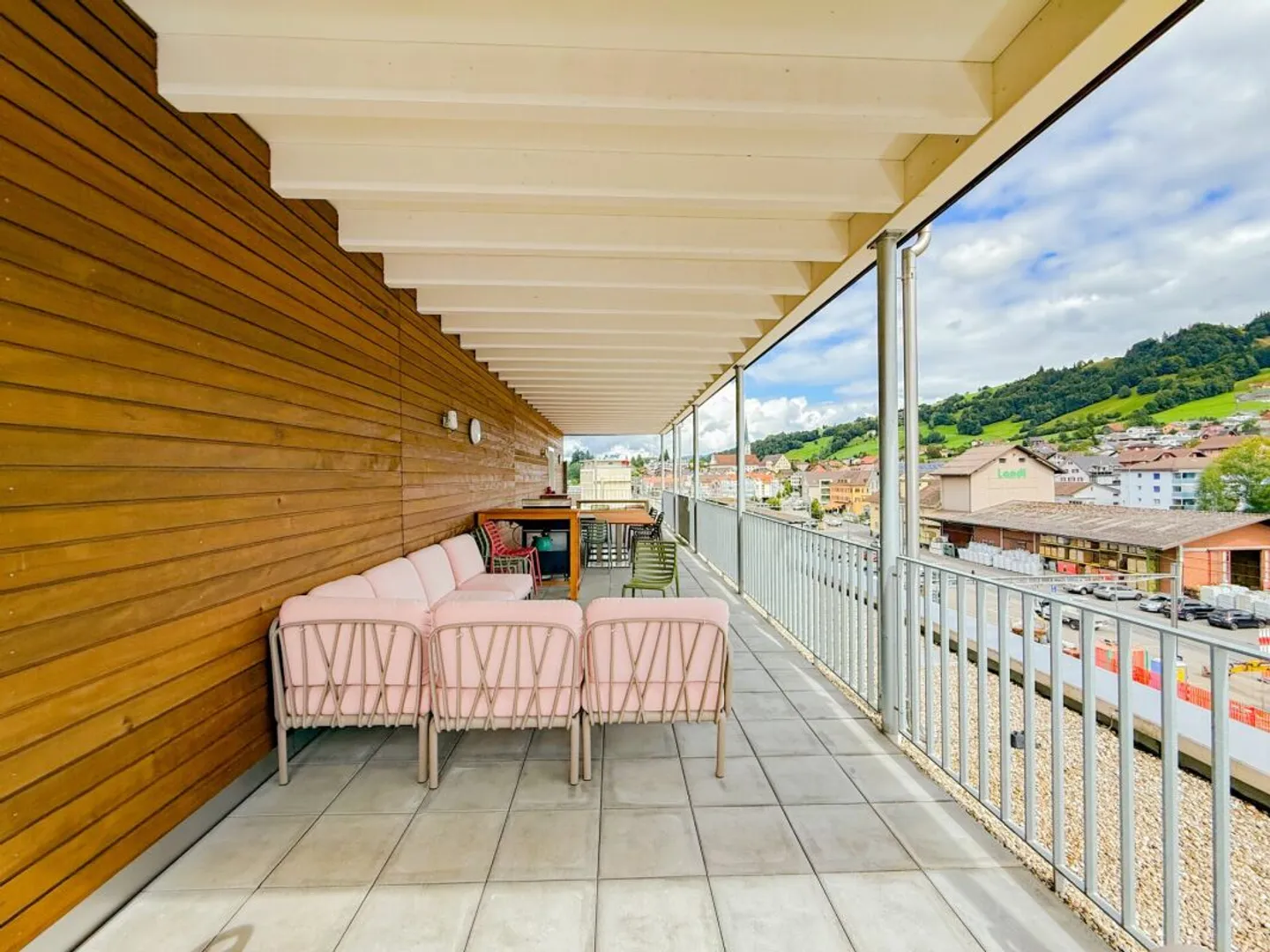 Investimento immobiliare attraente con rendimenti sostenibili - Foto 9 di 9