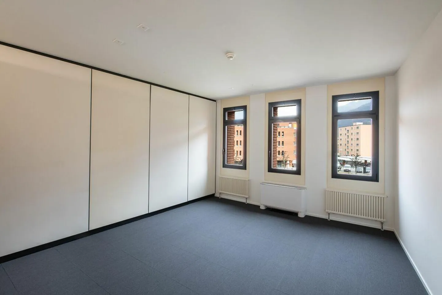 Büros verschiedener Größe, teilbar, in funktionaler und prestigeträchtiger Lage - Foto 11 von 18