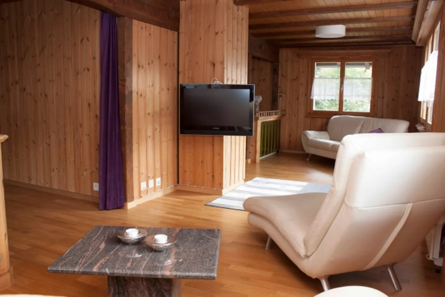 Charming 5.5-room attic apartment in a central location in Sedrun - Photo 2 of 13