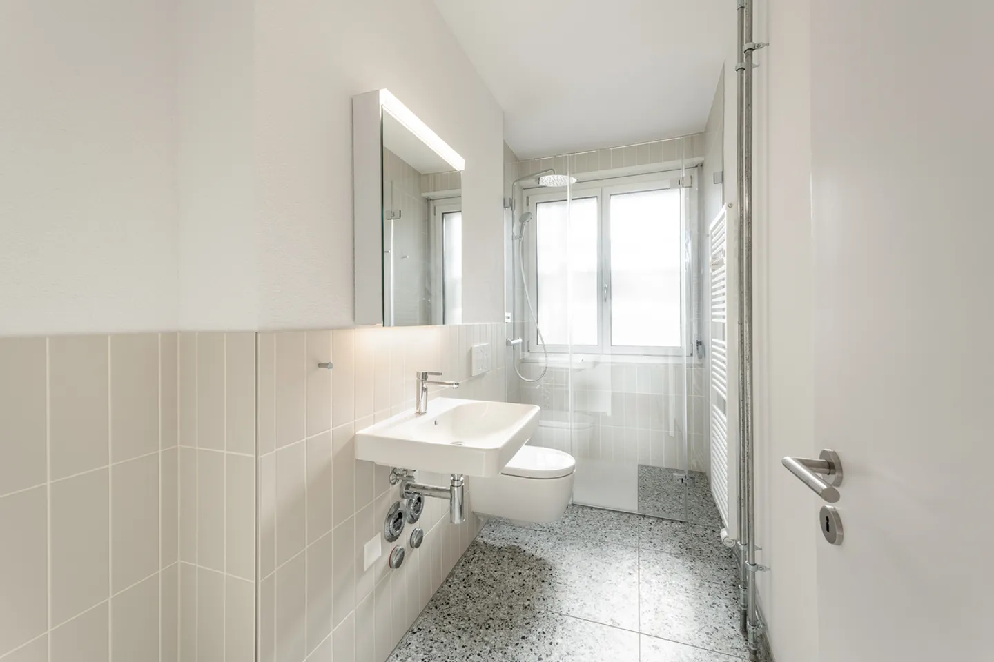 Modernes 2-Zimmer-Apartment in Zürich - Foto 8 von 9