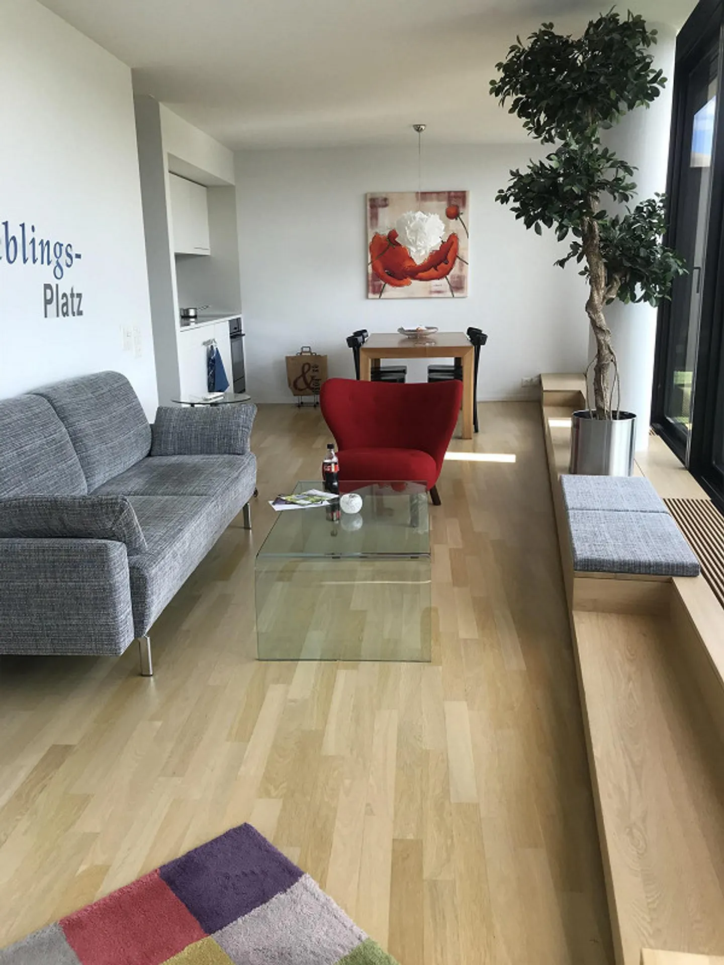 Furnished 2-room apartment with roof terrace in the ANFOS house - Photo 4 of 12