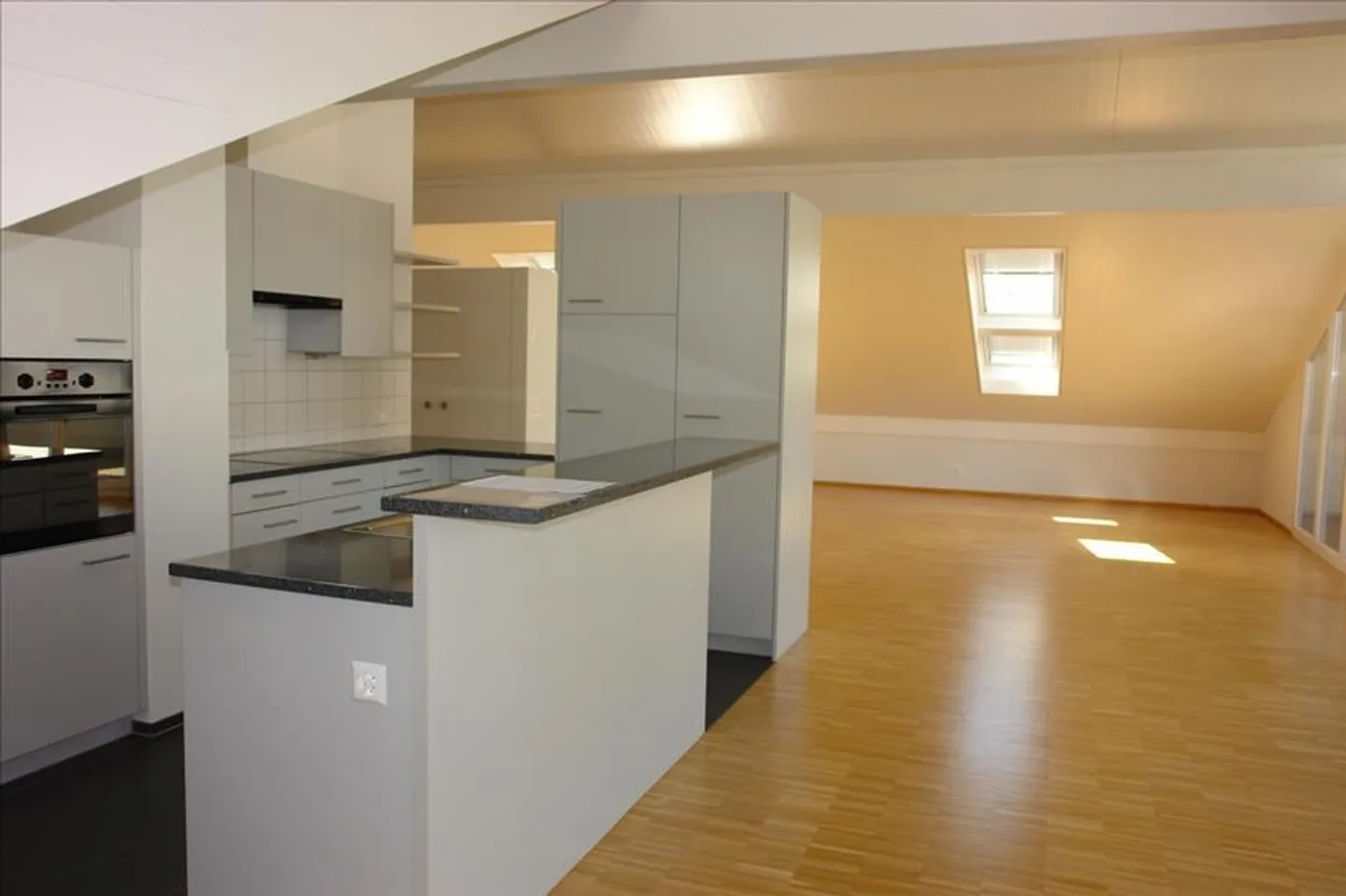 AFFITTARE SENZA DEPOSITO - Vivere con molta qualità della vita! - Foto 3 di 13