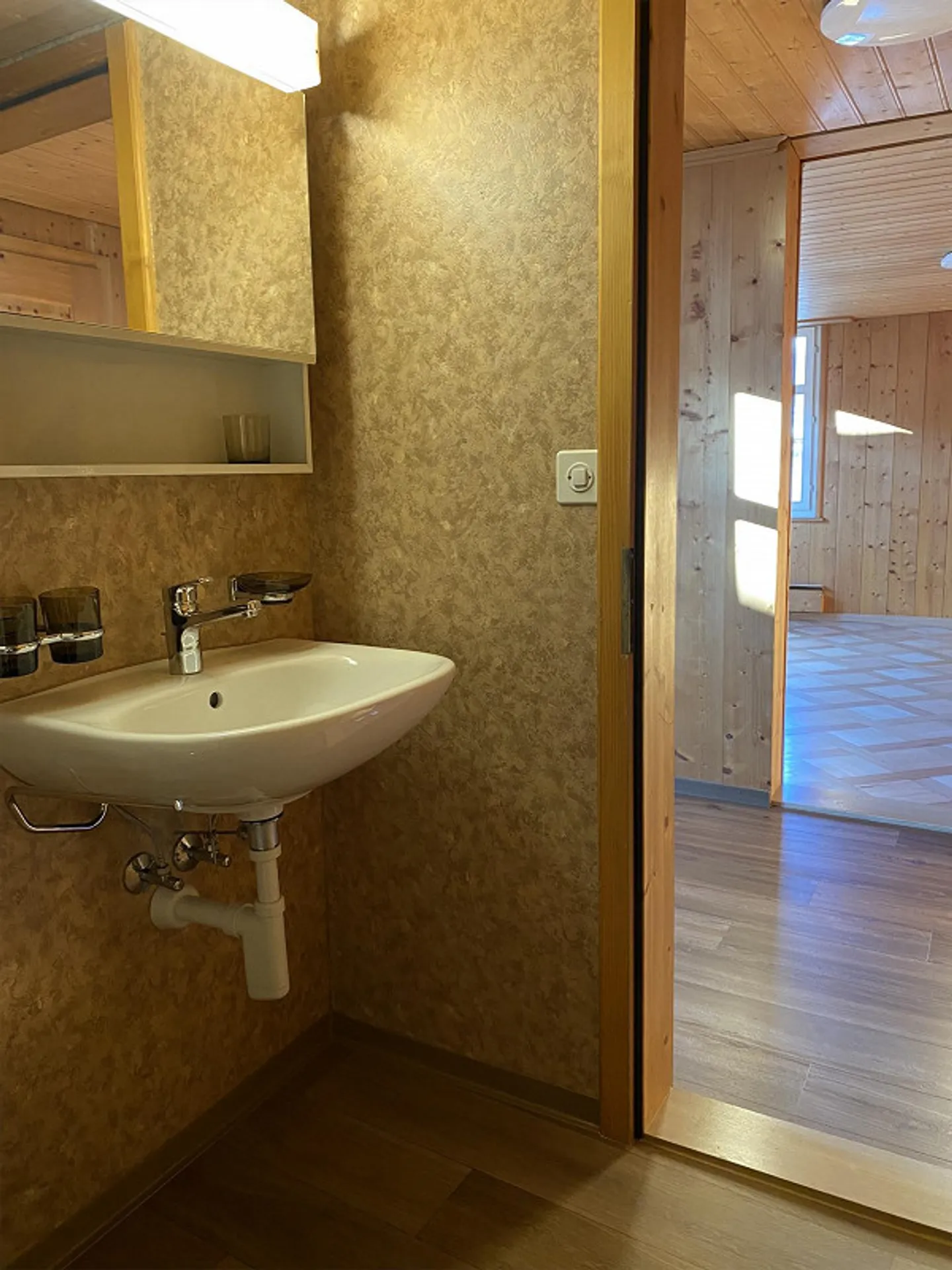 in affitto appartamento 2 stanze - Foto 3 di 9