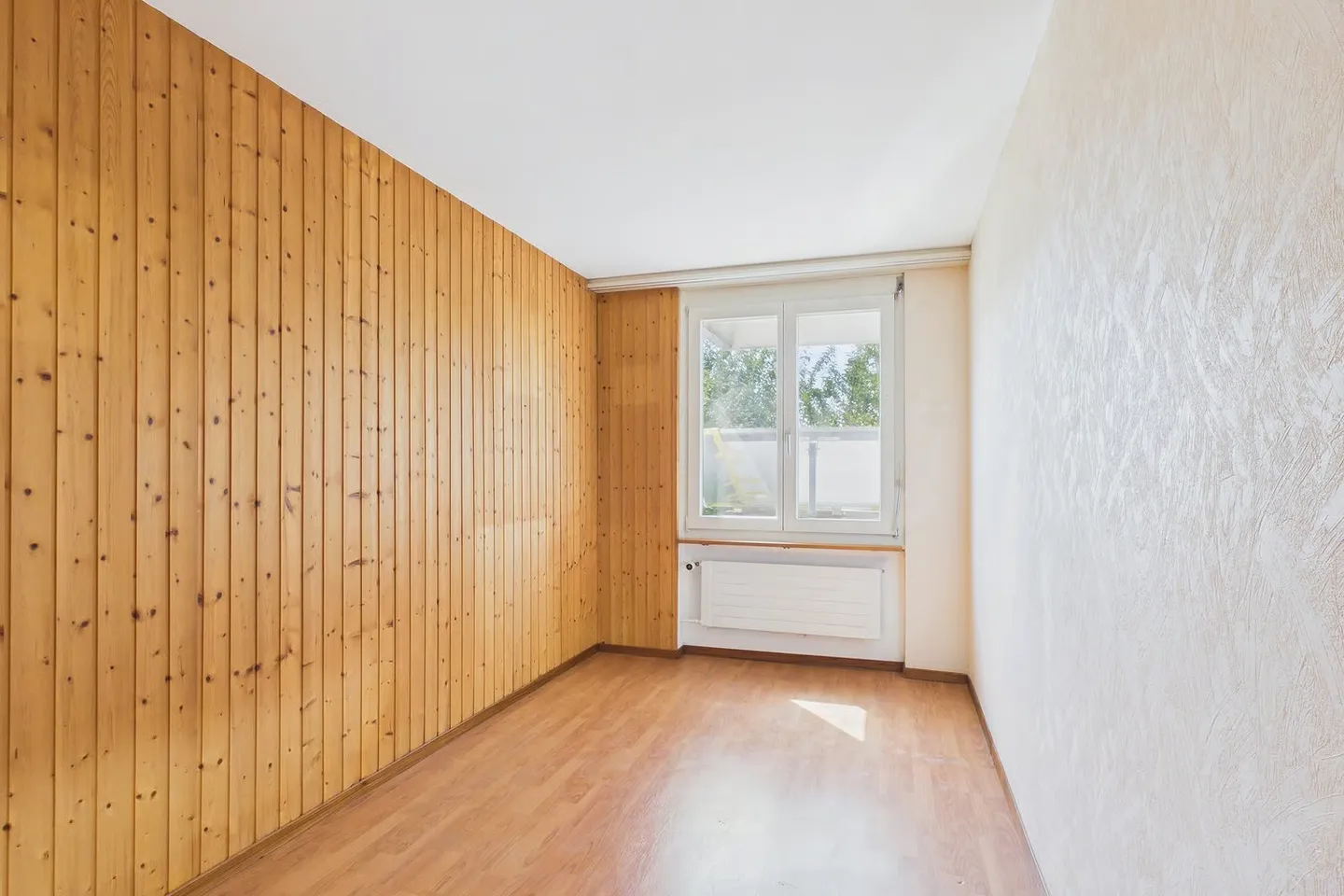 Wohnen in der Nähe des Bielersees – 5-Zimmer-Reihenhaus mit Potenzial - Foto 8 di 12