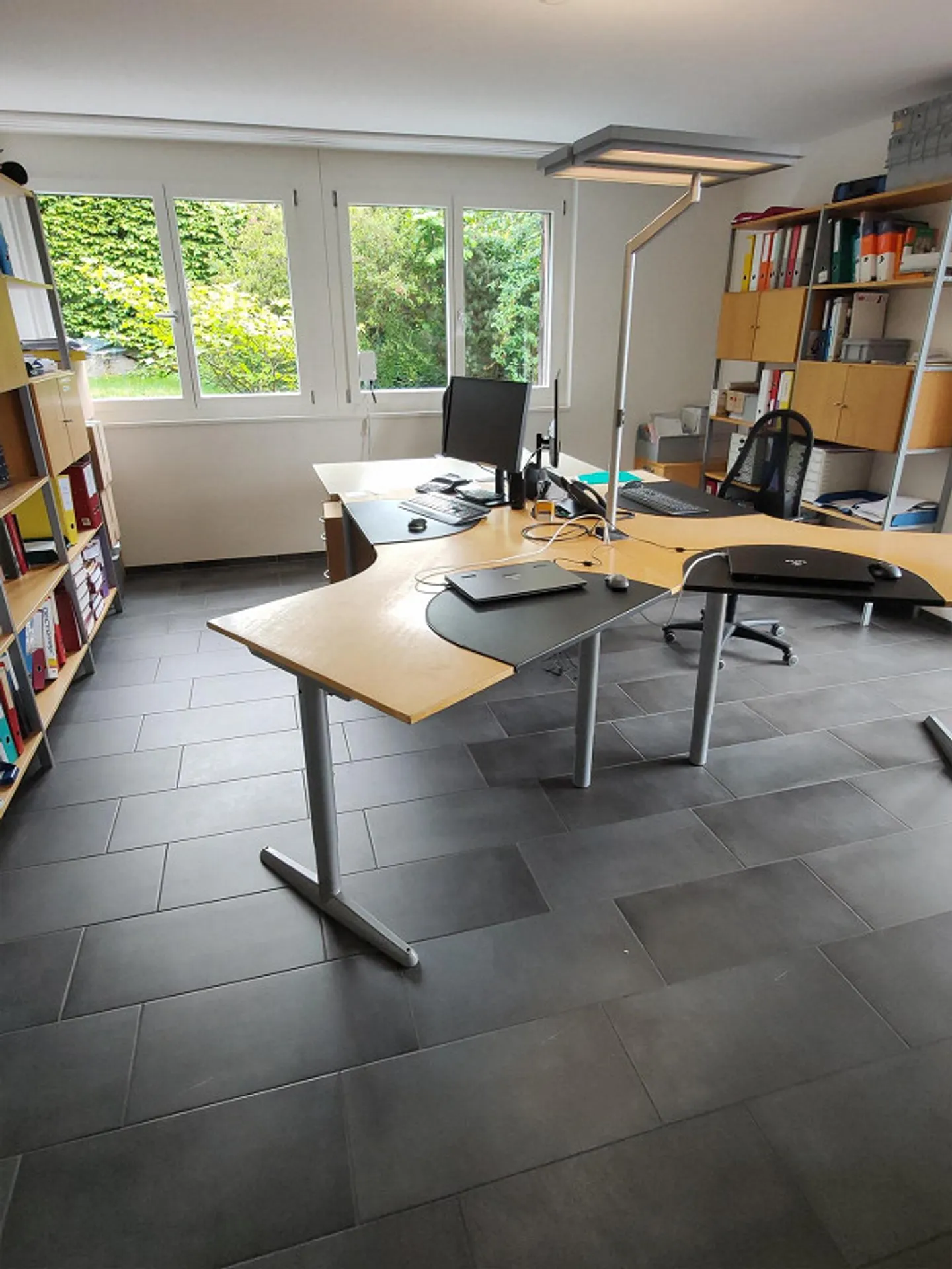 Practice, law firm or office - Photo 2 of 18