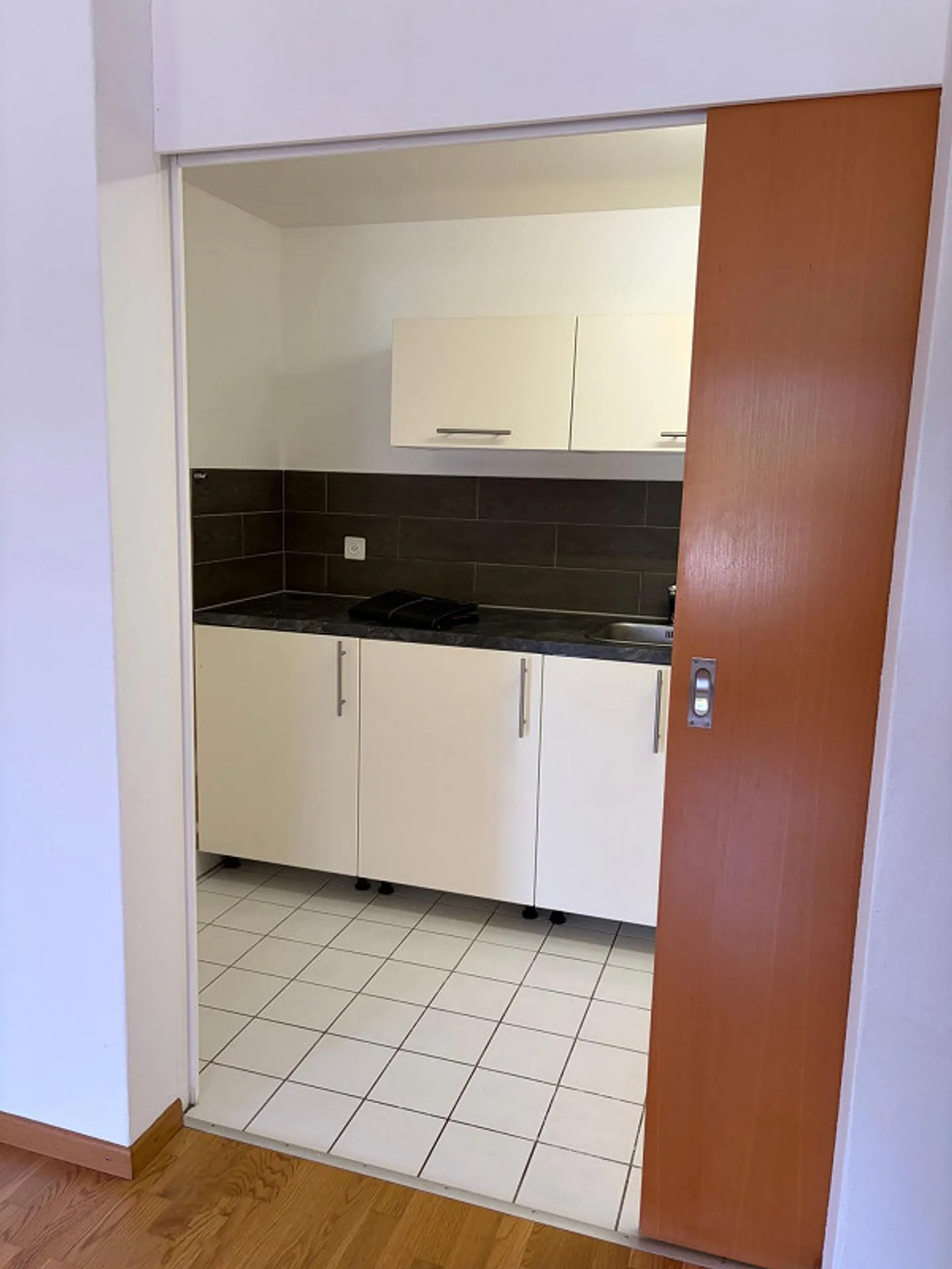 Zentralgelegene Wohnung in Hafennähe - Photo 5 of 8