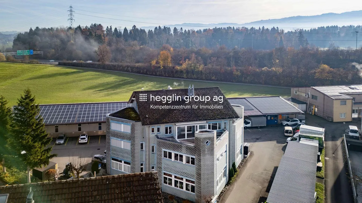 Attika-Maisonette über der Gewerbezone in Cham - Photo 13 sur 13