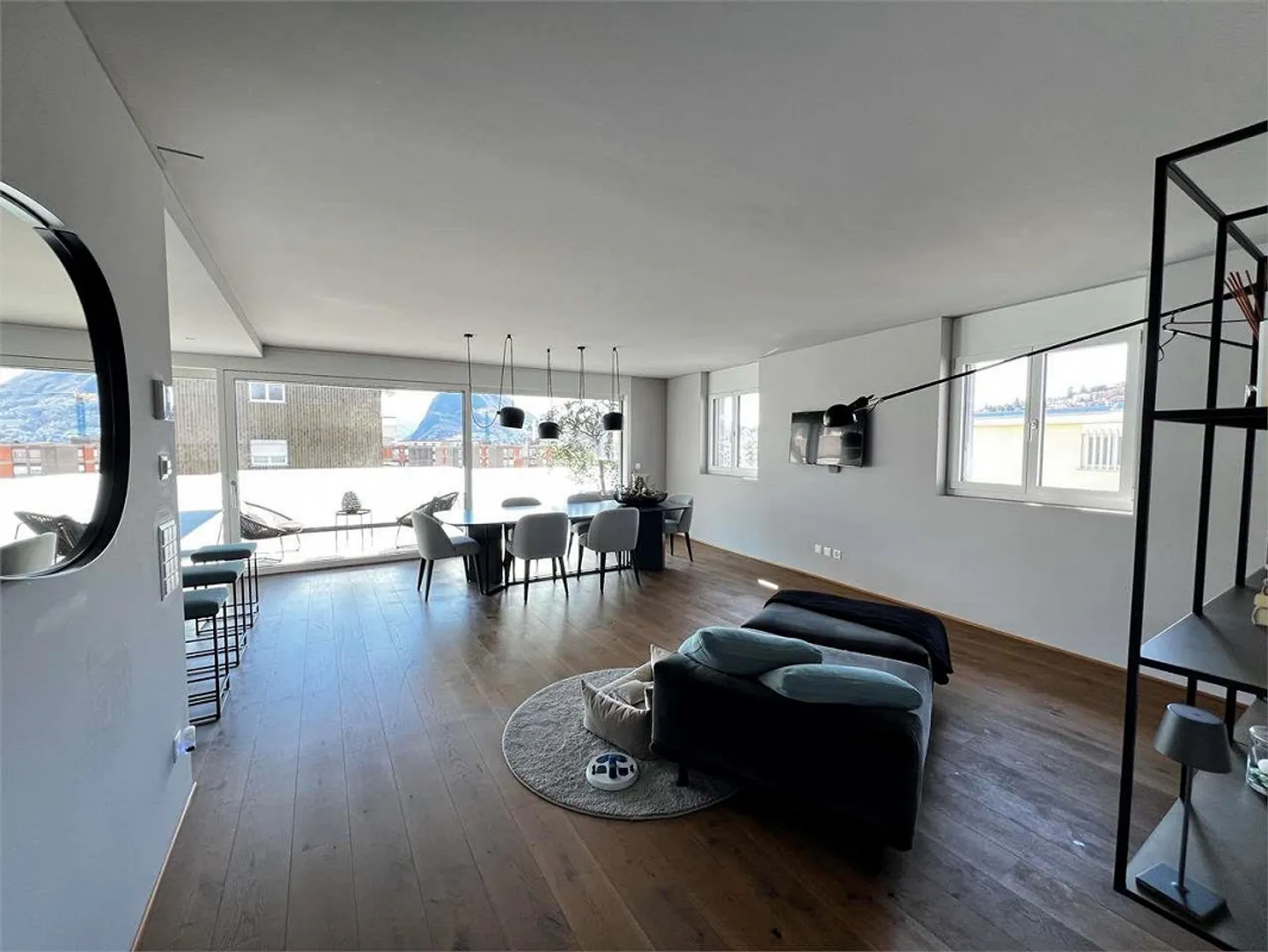 Rif. 2674 Pregassona Attico esclusivo con ascensore diretto - Foto 2 von 13