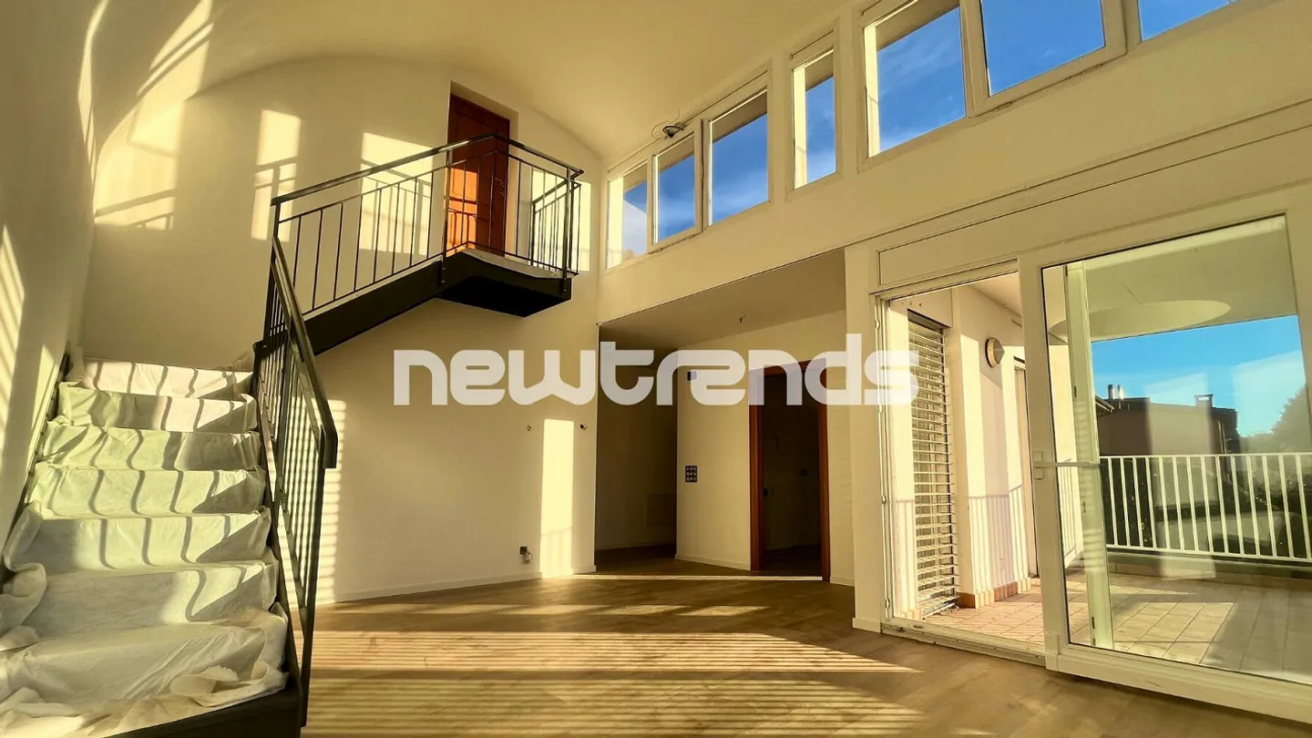 Viganello - Albonago : Maison de ville avec vue panoramique sur le lac et terrasse à vendre - Photo 6 sur 17