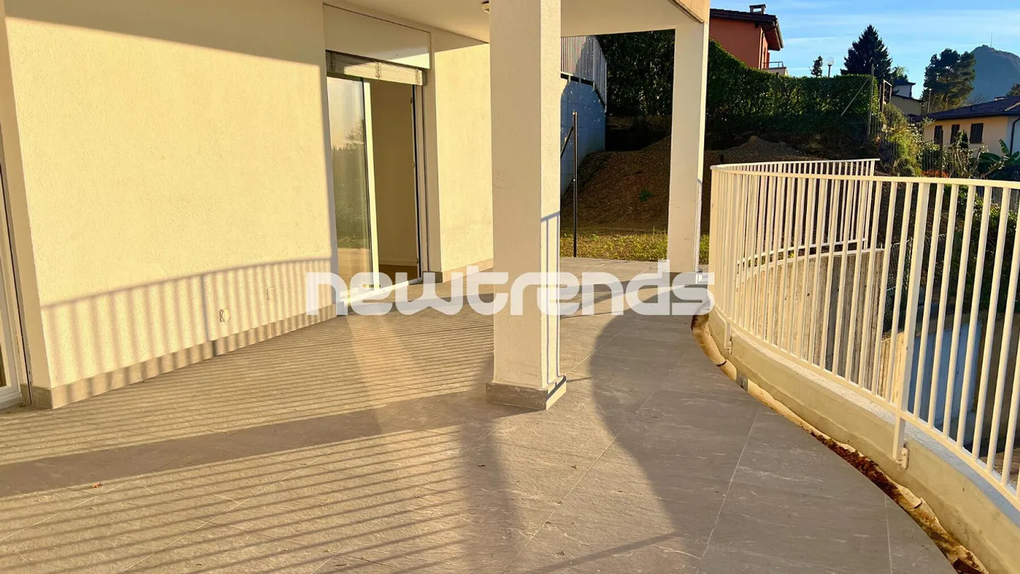 Viganello - Albonago : Maison de ville avec vue panoramique sur le lac et terrasse à vendre - Photo 12 sur 17