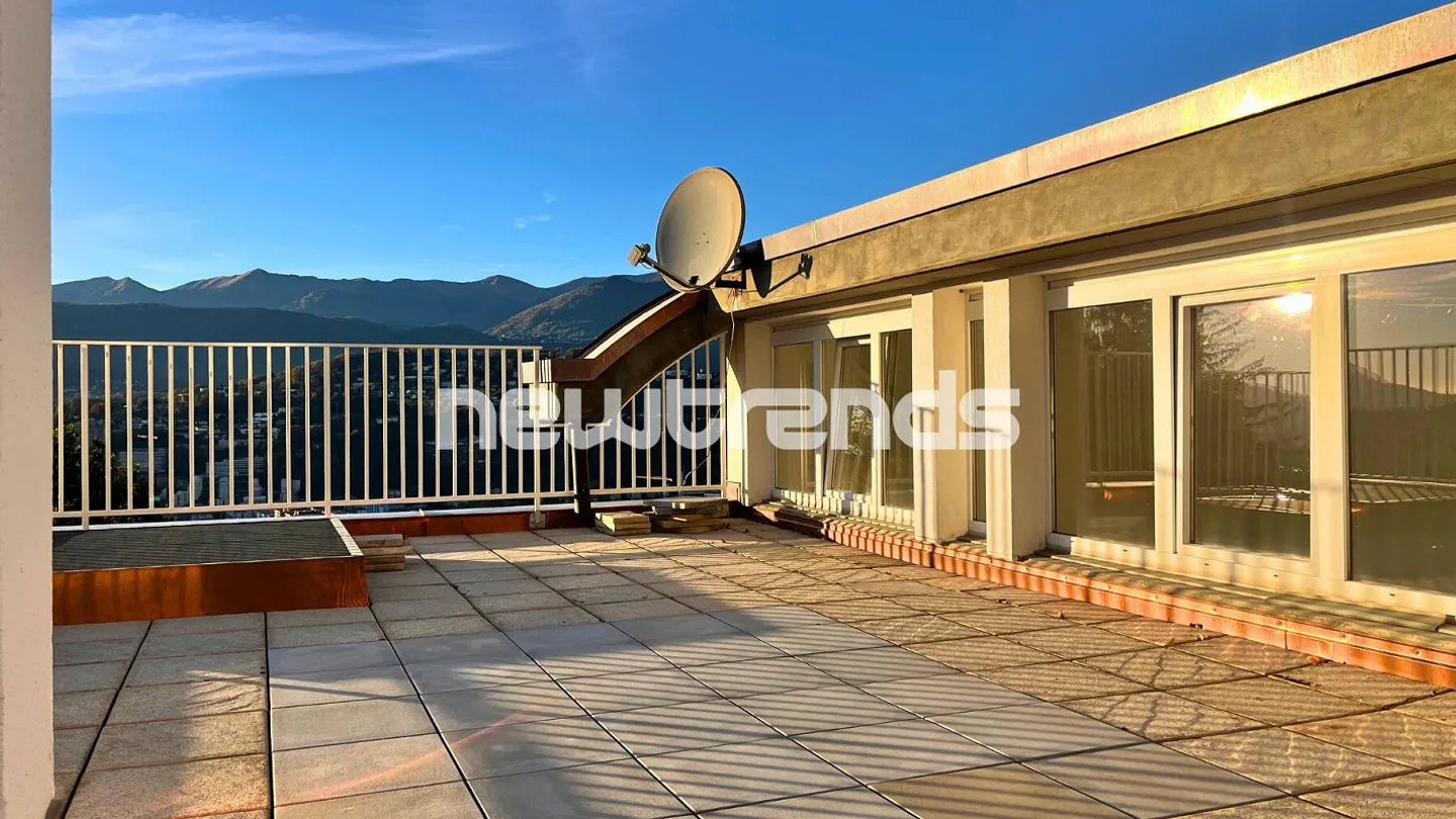 Viganello - Albonago : Maison de ville avec vue panoramique sur le lac et terrasse à vendre - Photo 13 sur 17