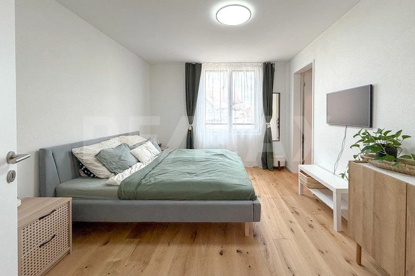 Luxuriöse 5½-Zimmer-Wohnung - Foto 7 von 13
