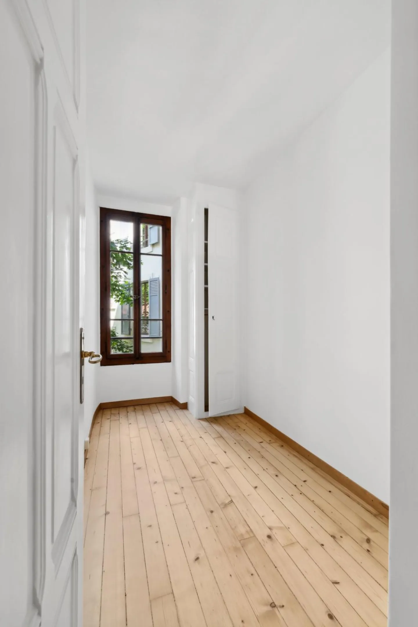 Appartement spacieux avec balcon - Photo 9 sur 10