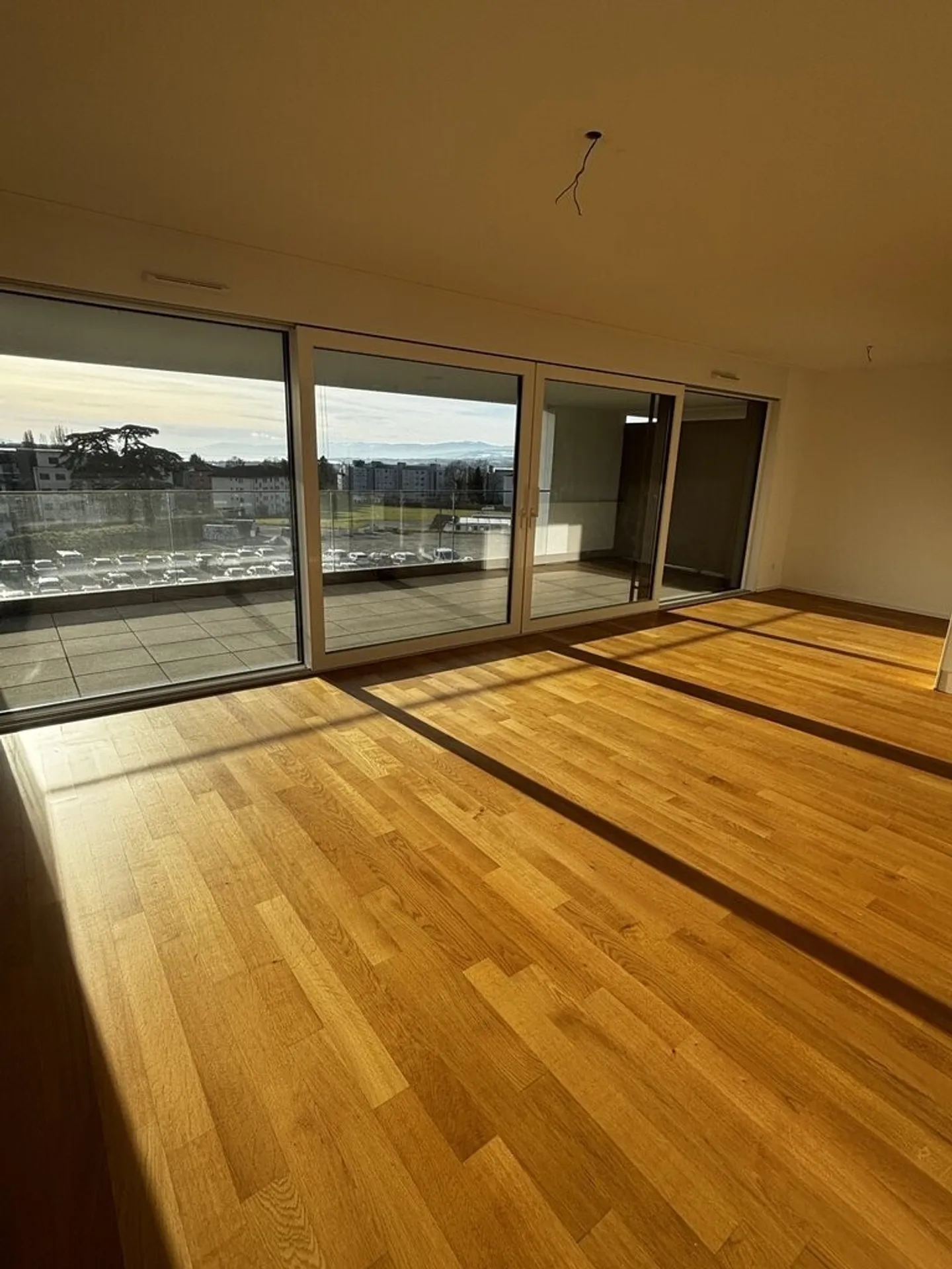 Beautiful 3.5-room apartment in the south of Prilly - Photo 3 of 7