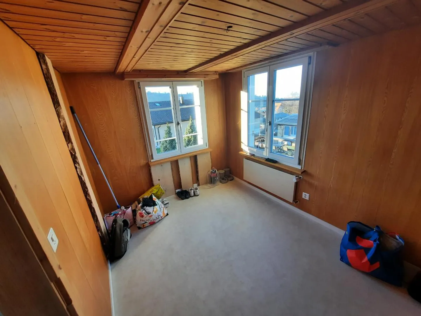 Apartment for rent - Photo 3 of 5