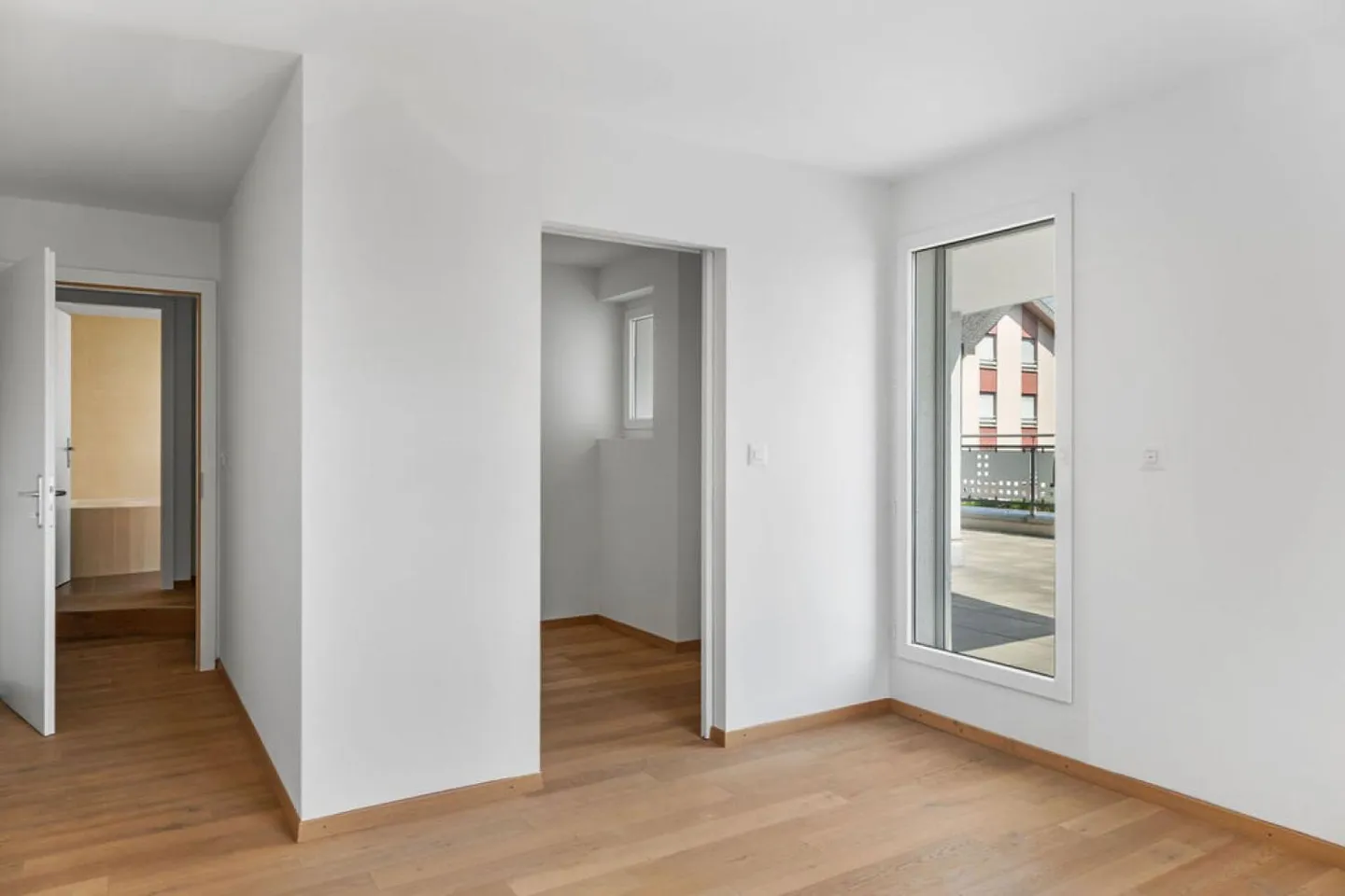 Attico di 5,5 stanze! - Foto 3 di 13