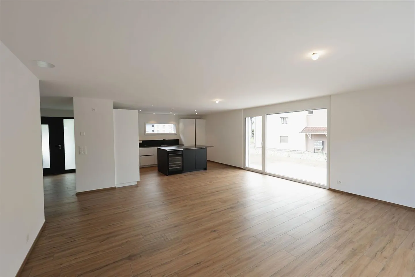 Villa individuale nuova con 5,5 camere - Foto 7 di 13