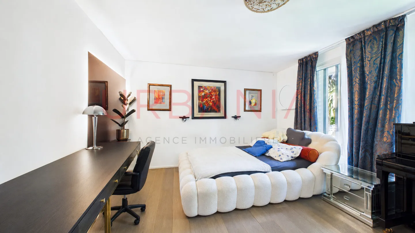 Villa rénovée avec piscine - Photo 12 sur 12