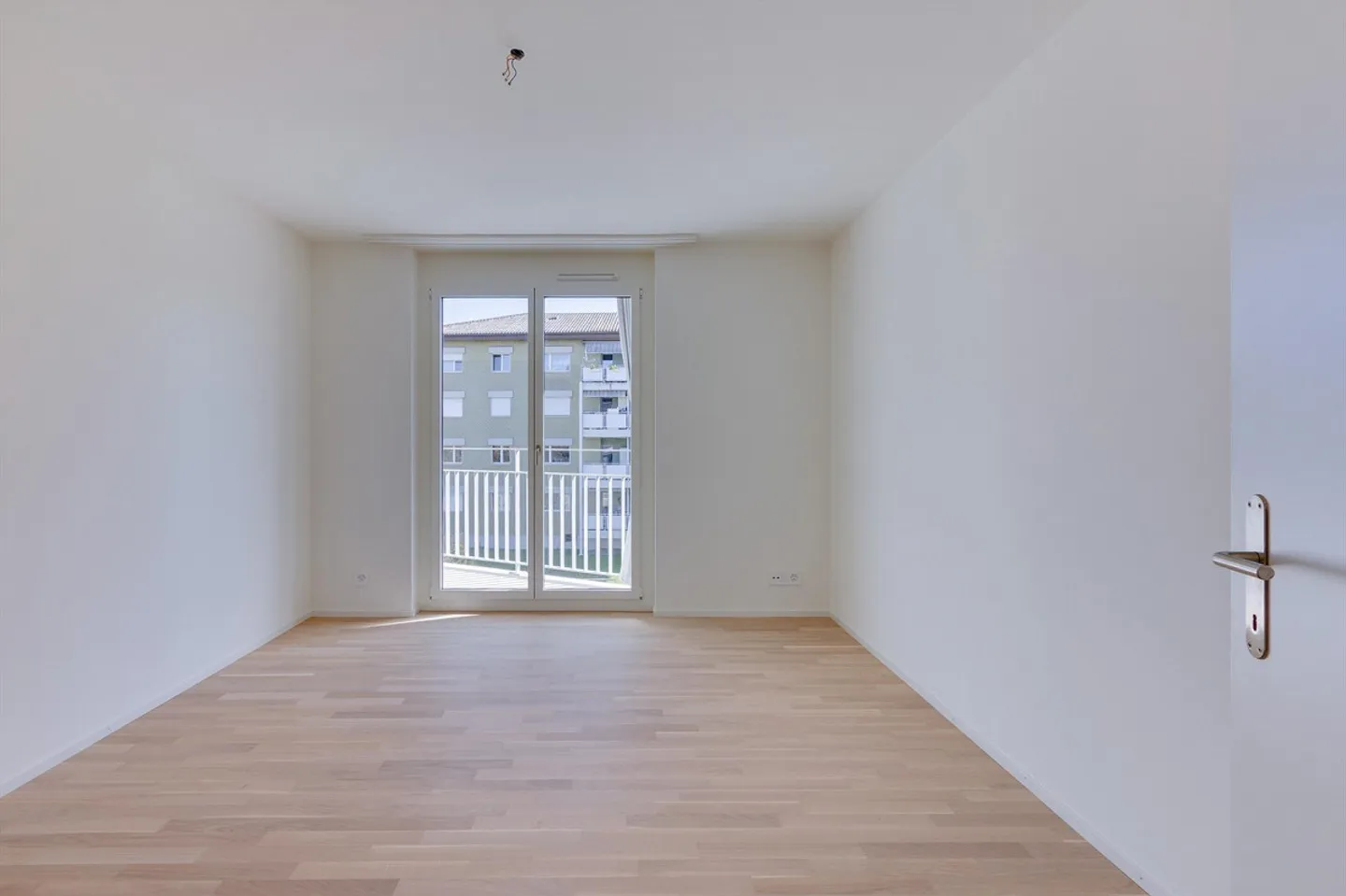 Appartamento luminoso in posizione centrale - Foto 9 di 11