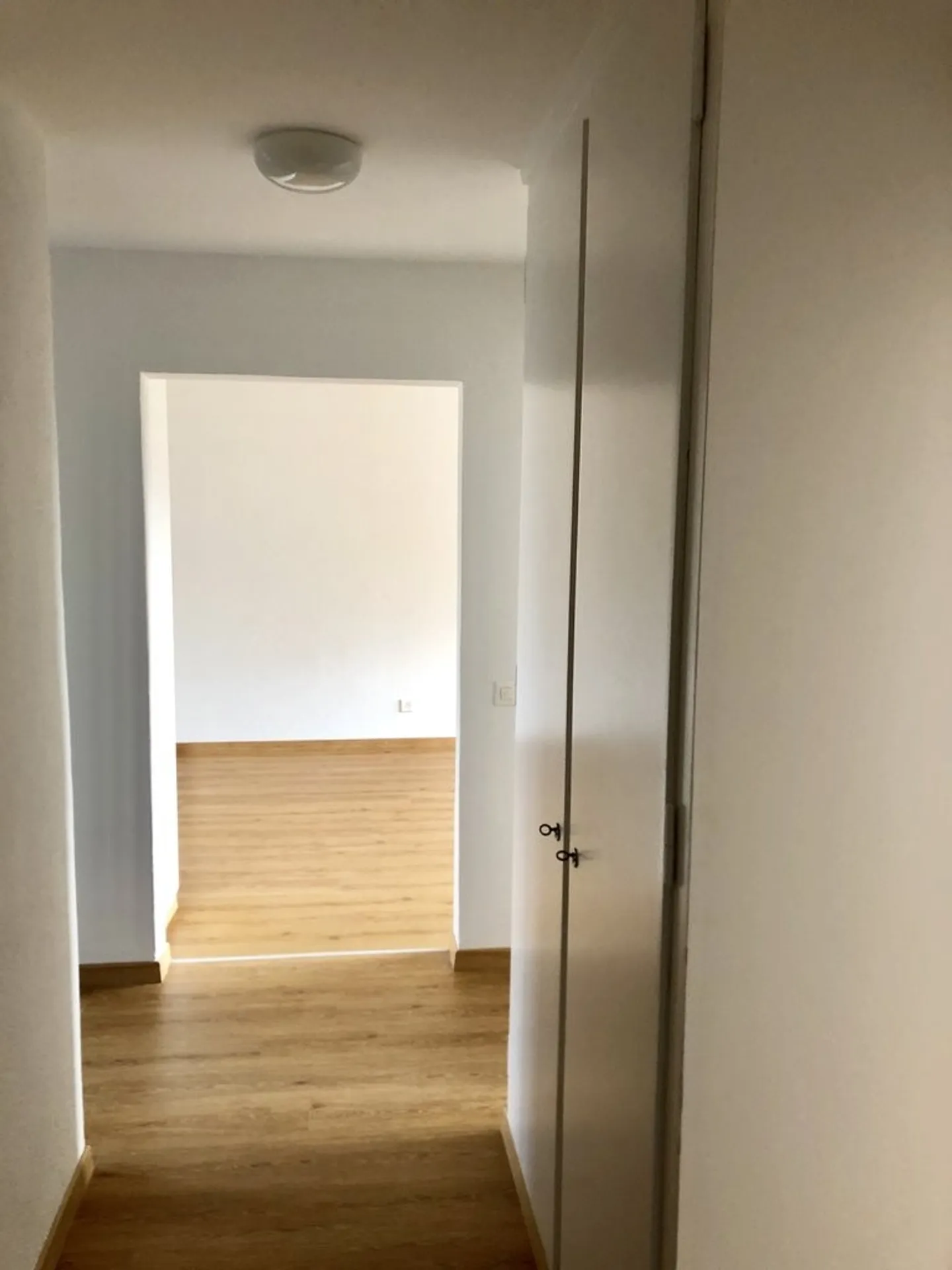 Praktische Wohnung in Interlaken - Foto 3 von 11