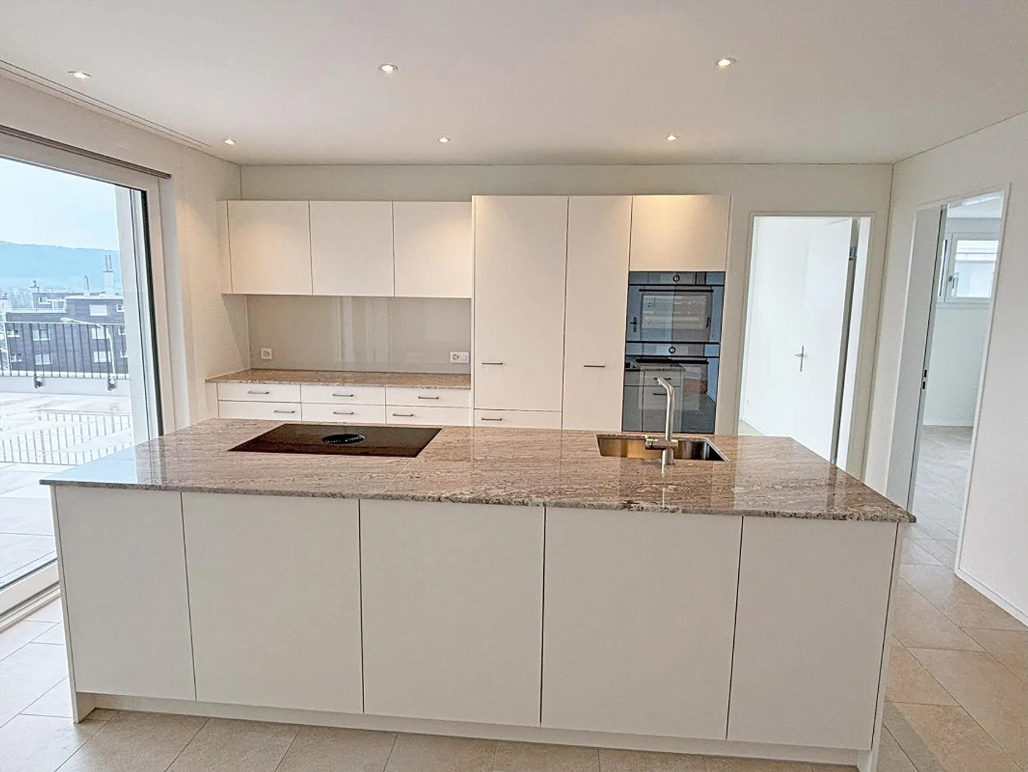 Sogno di attico soleggiato con stufa svedese - Foto 3 di 10