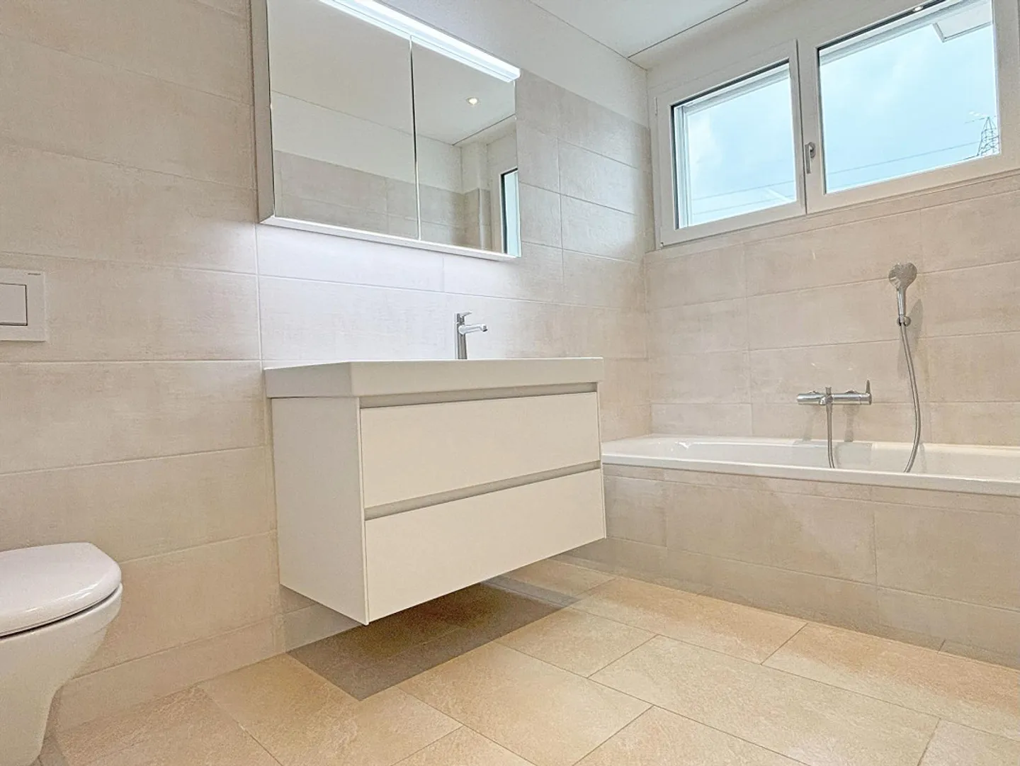 Sogno di attico soleggiato con stufa svedese - Foto 4 di 10