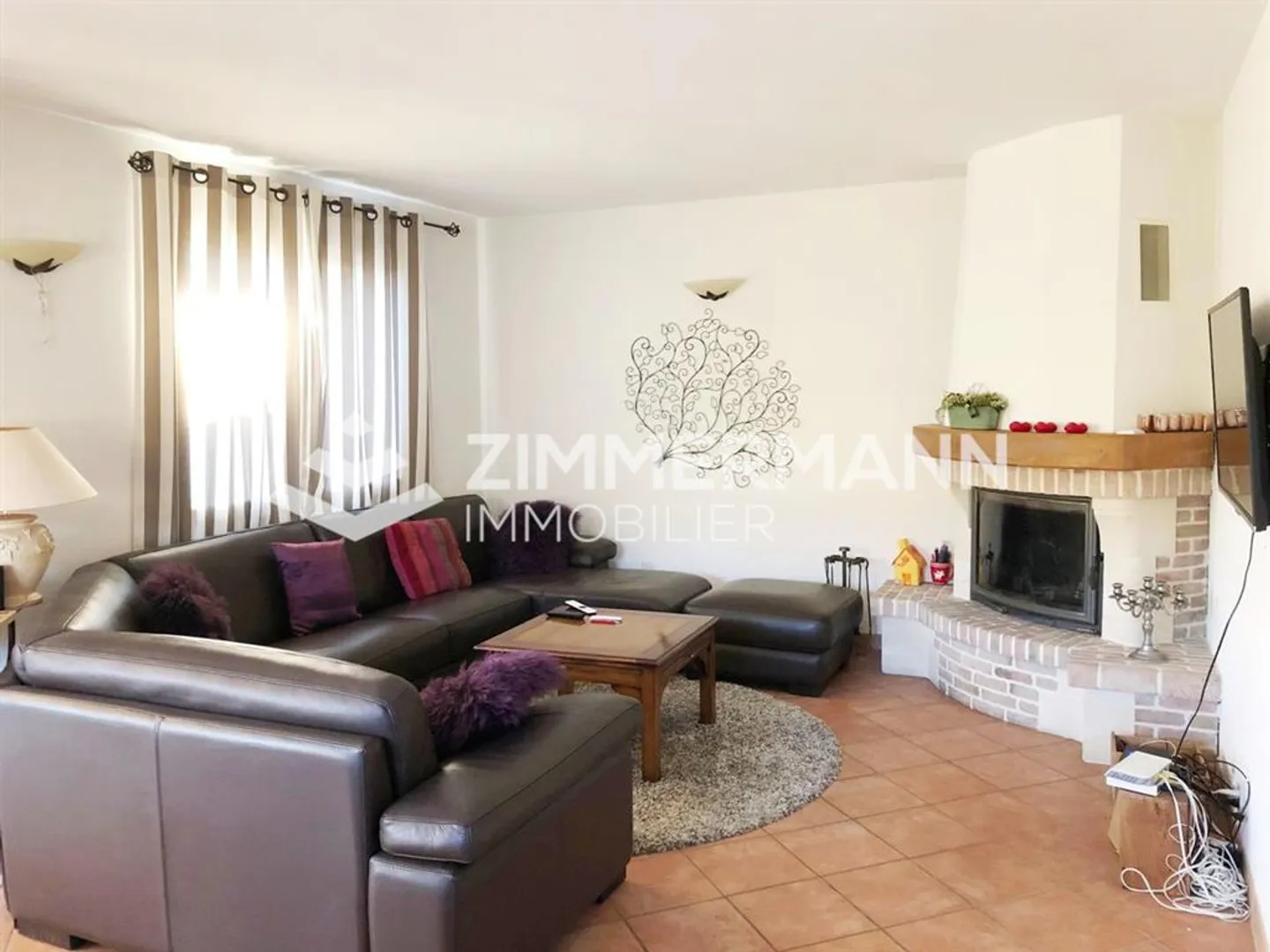 Villa,8,230 - Photo 3 sur 11