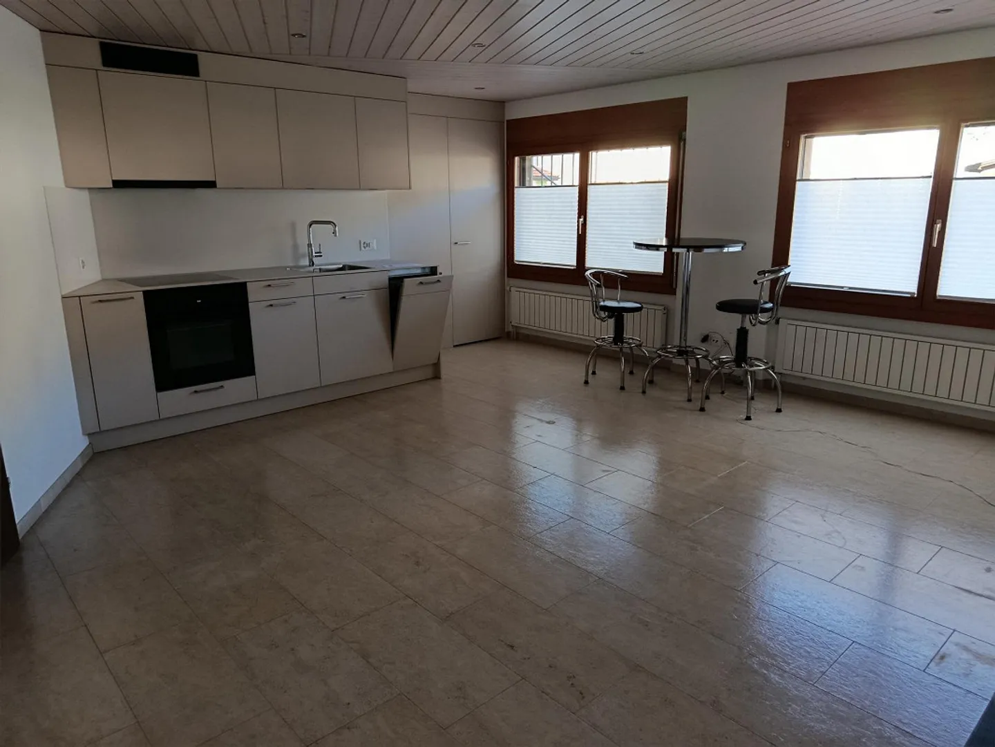 New Apartment - Photo 3 of 7