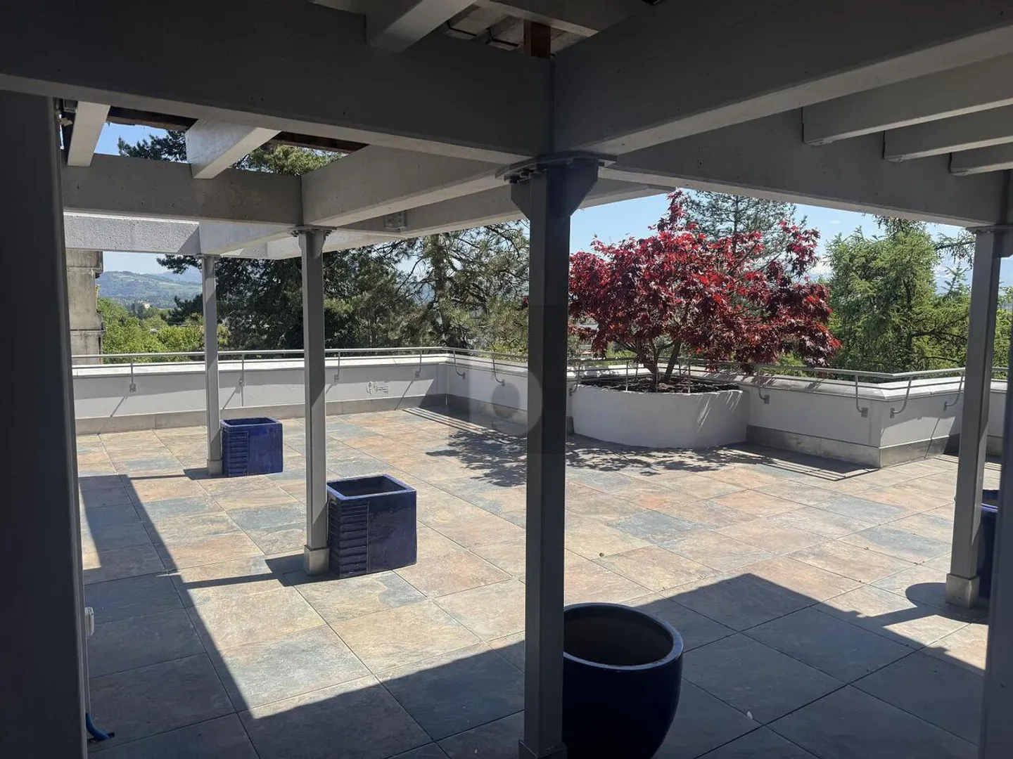 Spacious Attic with Terrace - Photo 1 of 6