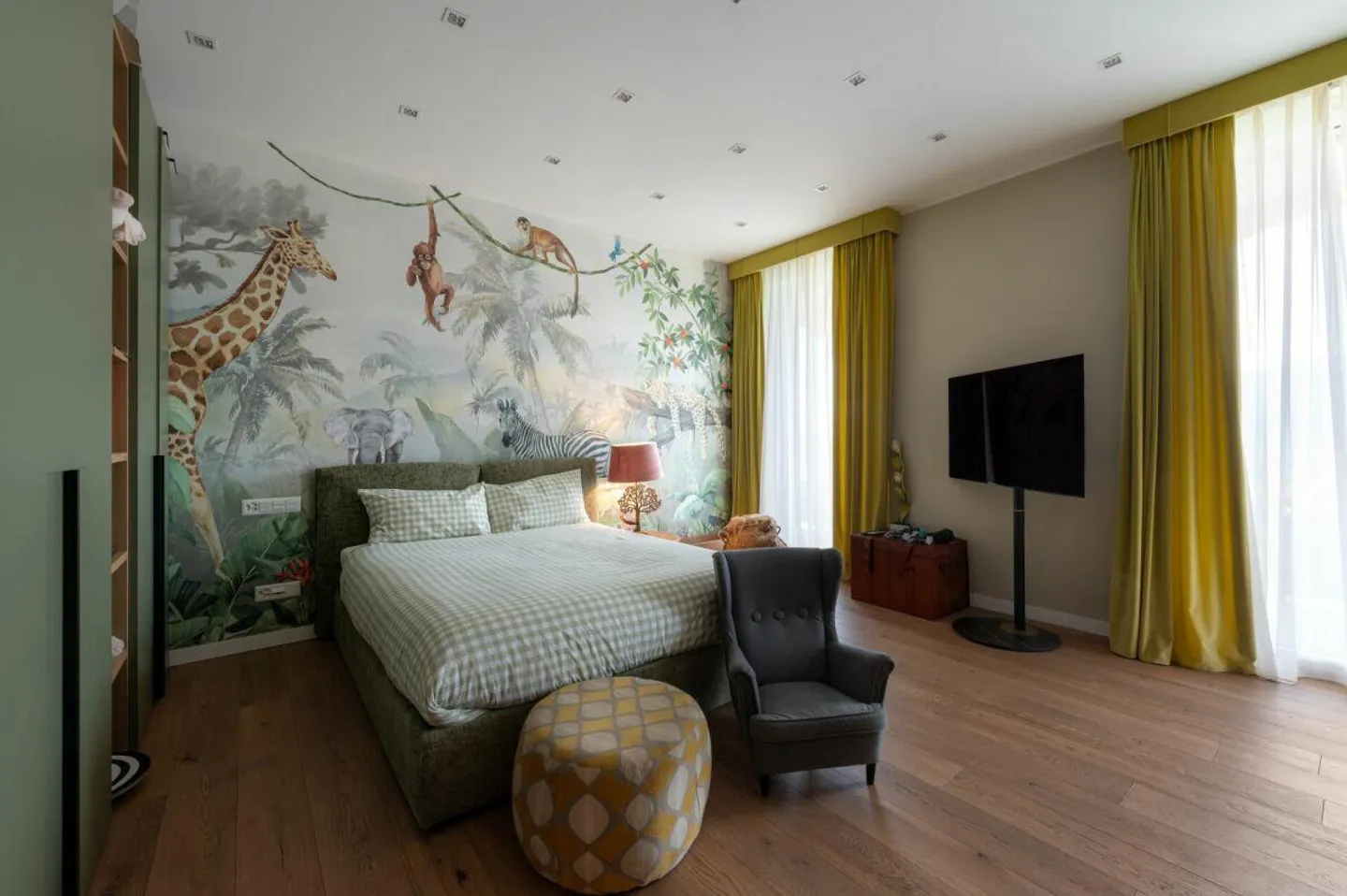 Luxury Apartment in the Collina d'Oro Resort - Photo 19 of 22