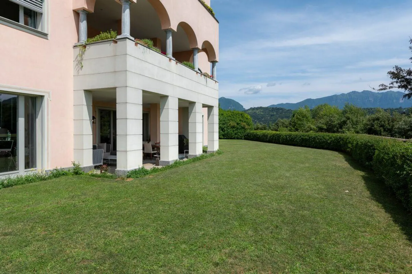 Luxury Apartment in the Collina d'Oro Resort - Photo 22 of 22