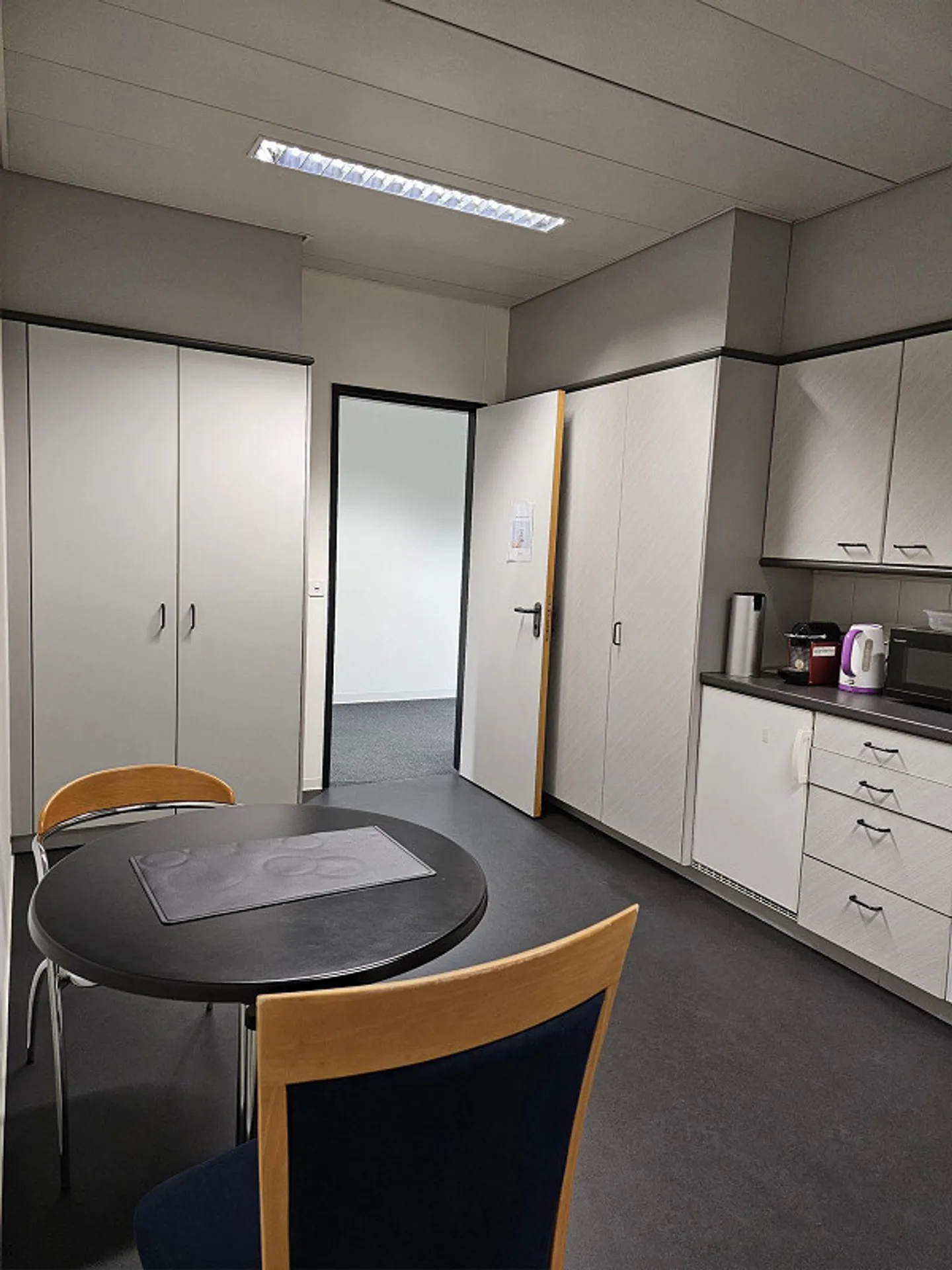 Superficie ufficio in posizione centrale - Foto 16 di 18